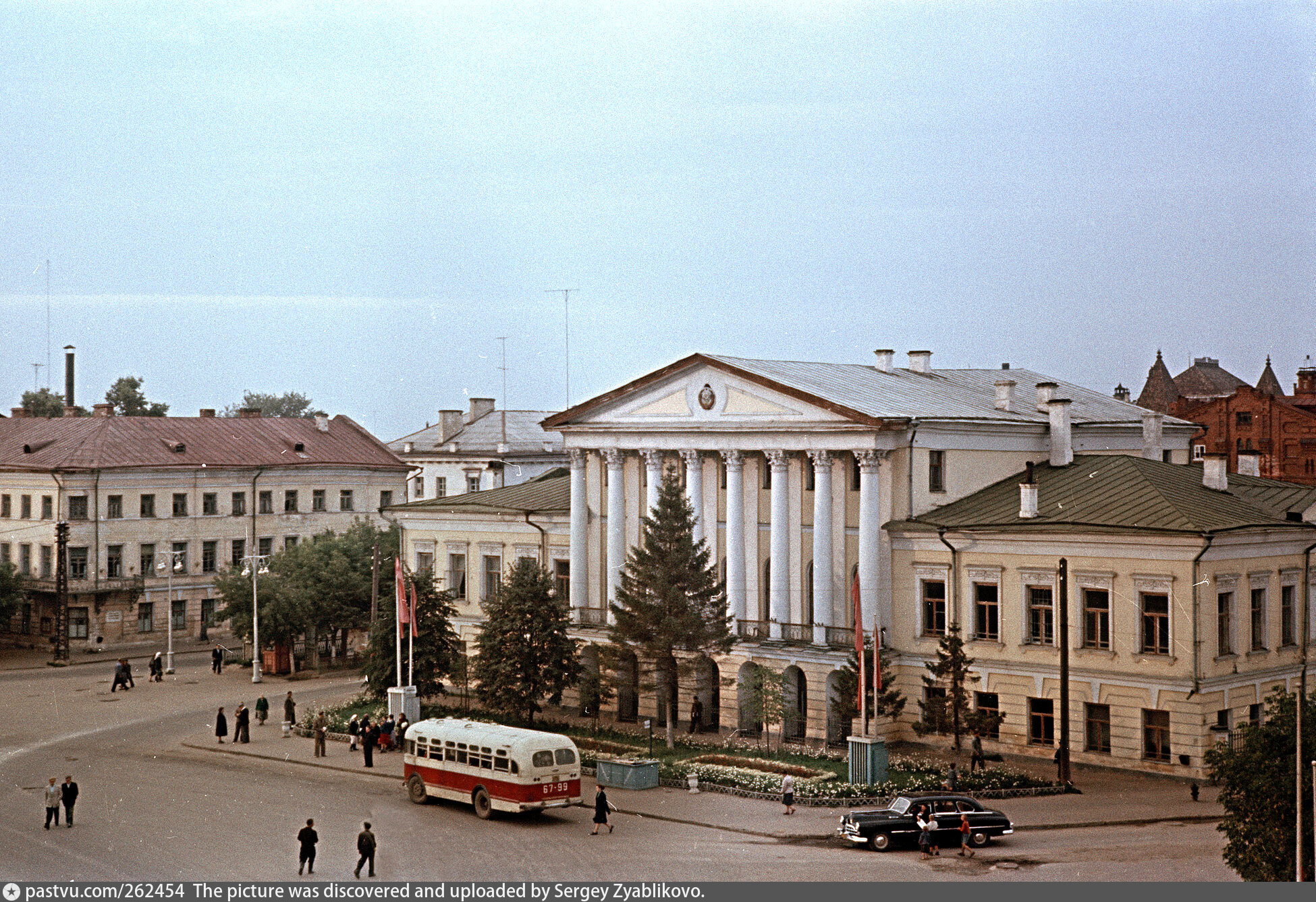 Ссср центральный. Кострома 80 е. Кострома в 70-е годы. Советская площадь Кострома. Площадь революции Кострома.