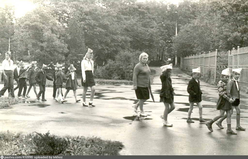 1975 год. СССР 1975 год. Сахалинское детство. 1975 Год картинка. Красногорск Сахалинская область 70-80х.