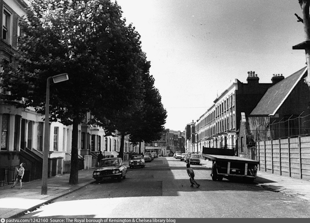 Faraday Road looking southwest from Wornington Road