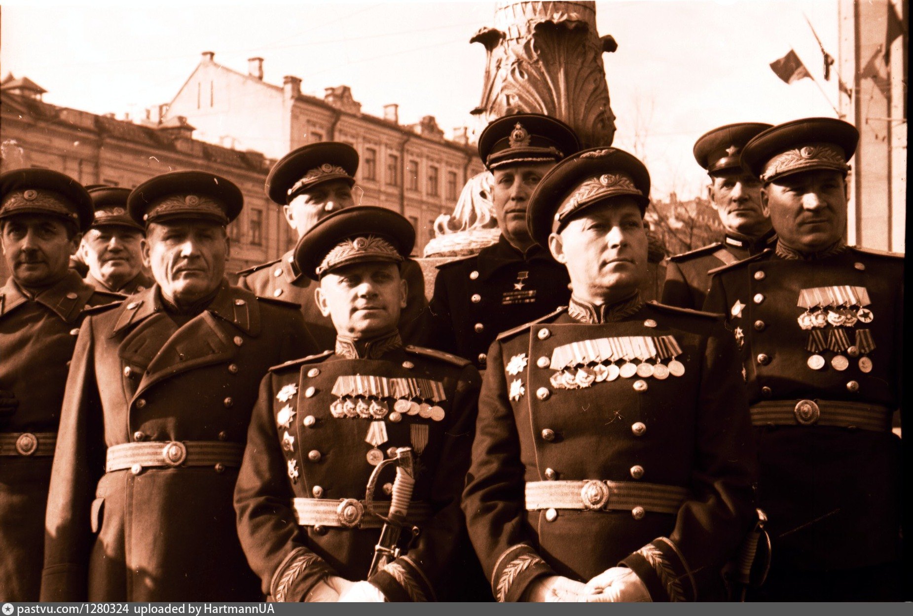 Парад 1948. Первомайский парад 1948. Будапешт парад 1948. Первомайский парад в Киеве 1930.