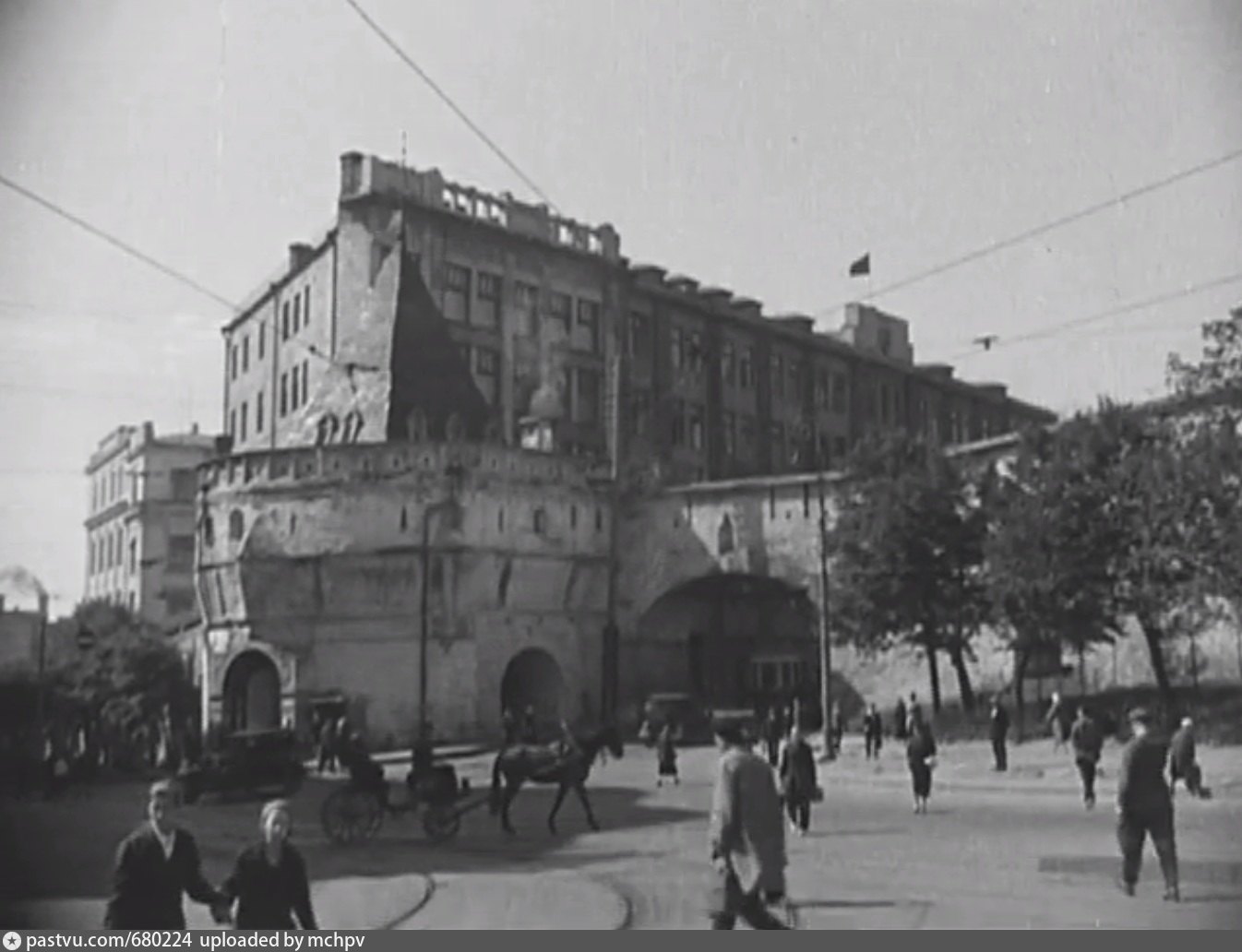 варварские ворота в москве