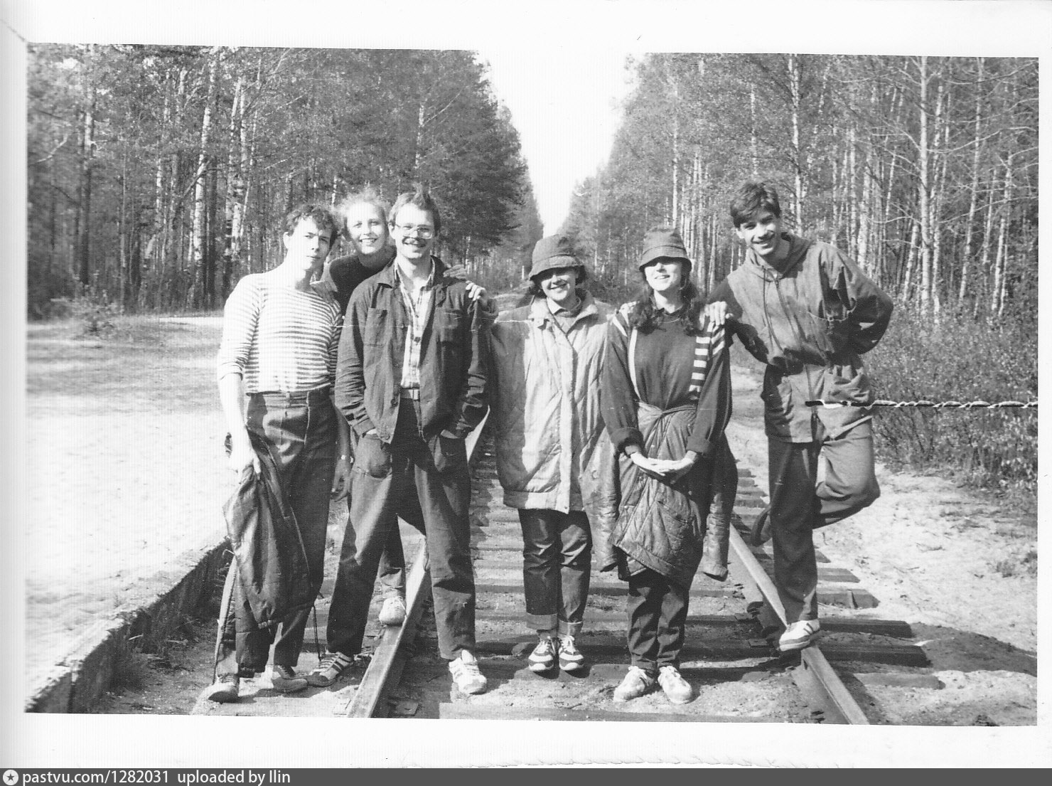 О.п. Воронка (по наименованию рядом протекающей речки)