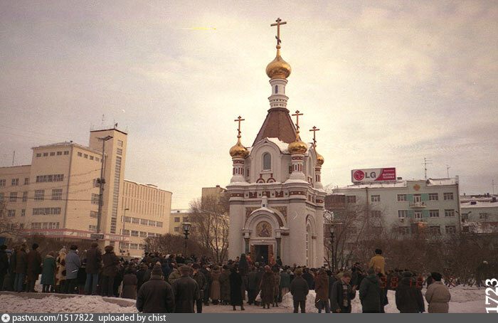 Часовня на площади Ленина Новосибирск