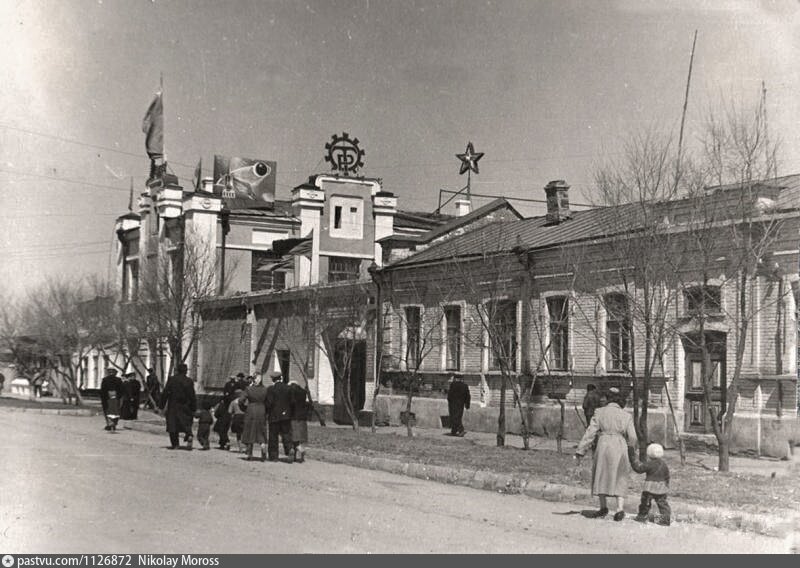 Год города семей. Семипалатинск старый город. Семипалатинск 19 век. Семипалатинск 1854. Семипалатинск старый вокзал.