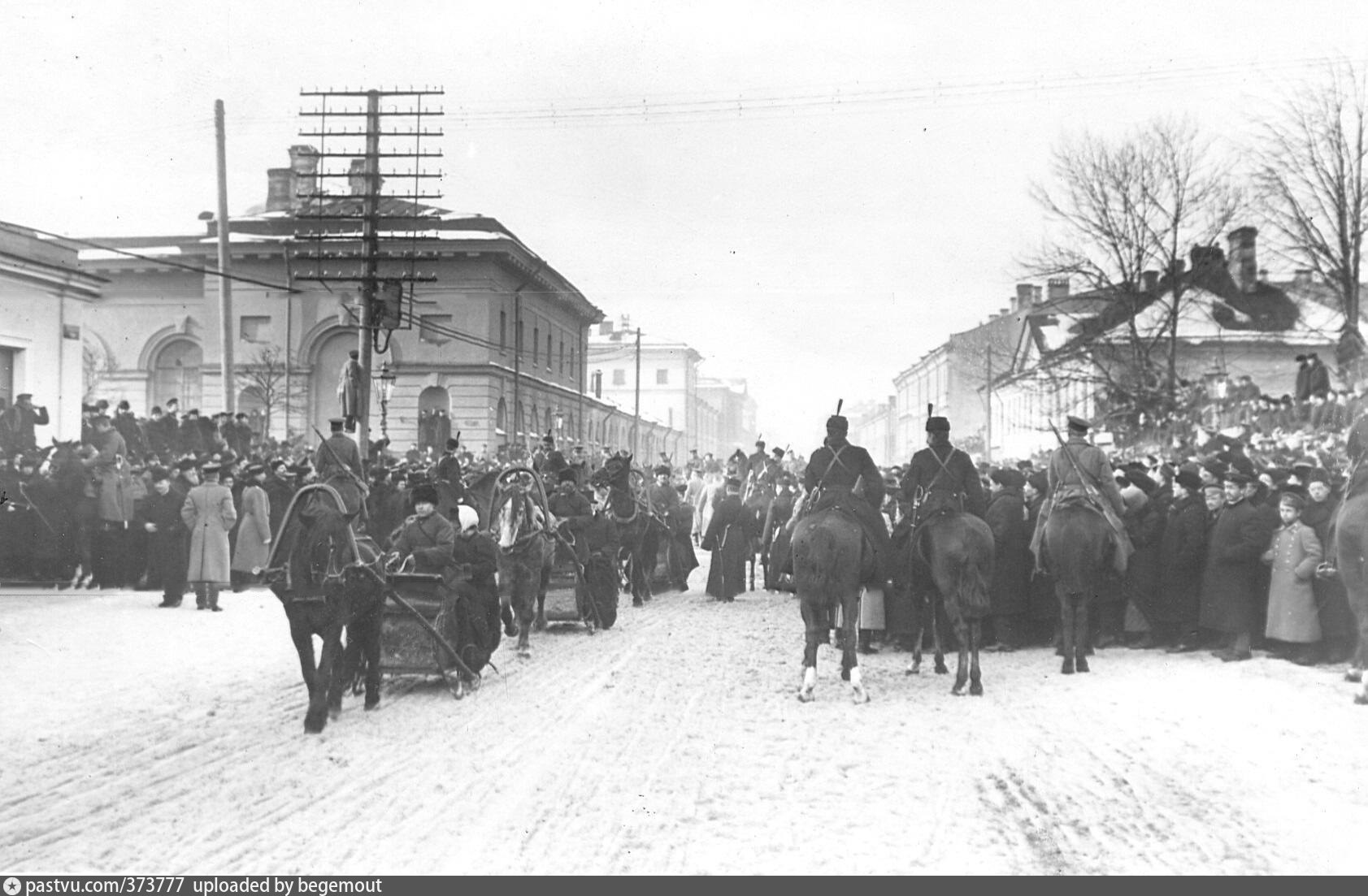 Российская империя 1906. Шпалерная улица до революции. 27 Февраля 1906. 1906 Года - 2 февраля. Старые фото Шпалерной улицы.