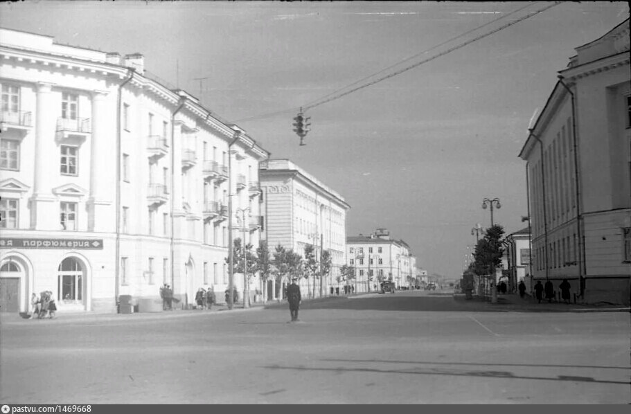 Перекресток новгород