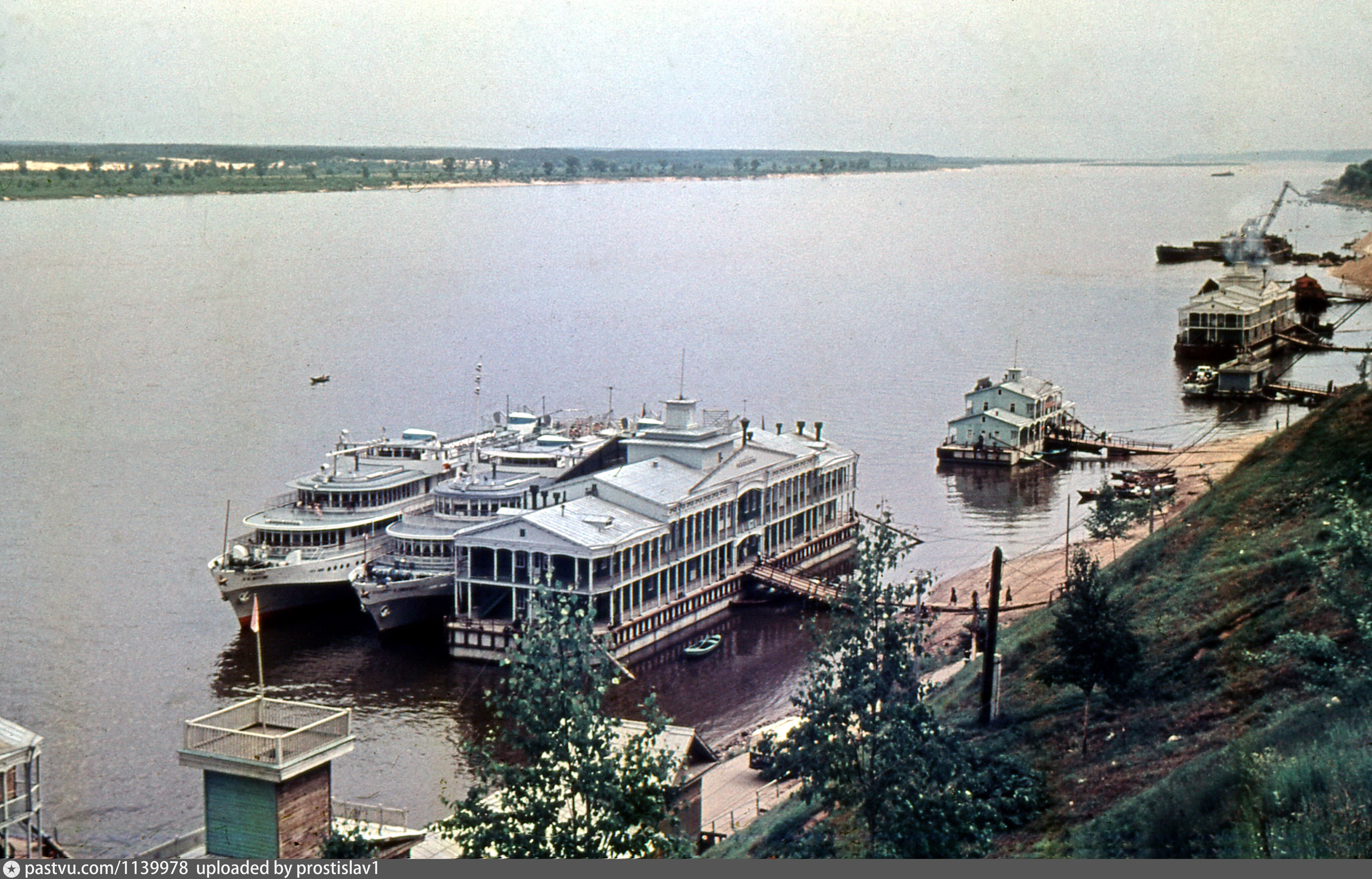Речной порт Чебоксары 1965