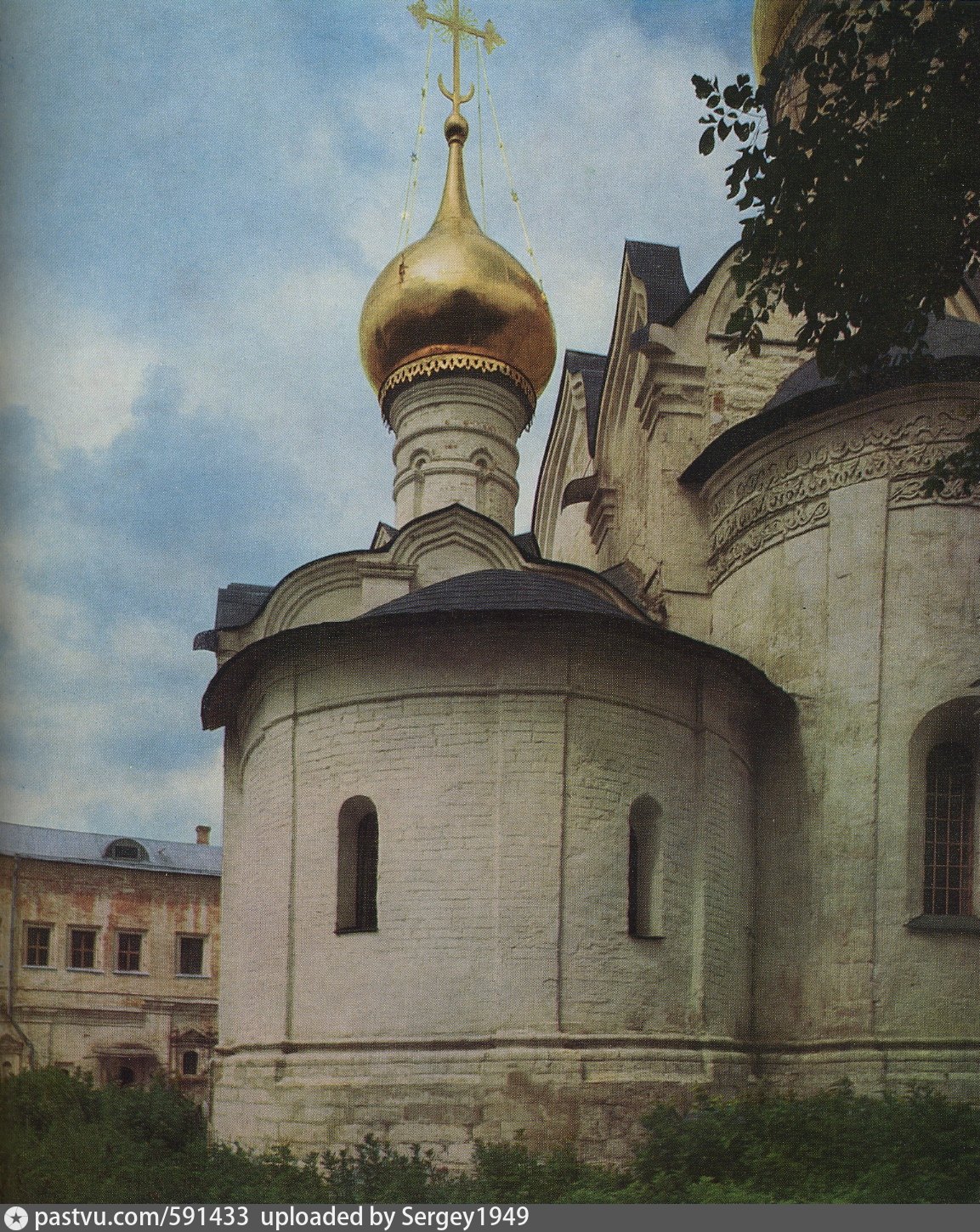 Предел в церкви. Рождественский собор Саввинский предел Звенигород. Церковный придел. Придел древнерусского храма. Придел в архитектуре Руси.