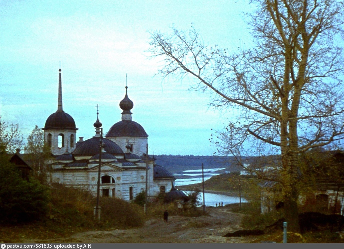 Спуск к волге