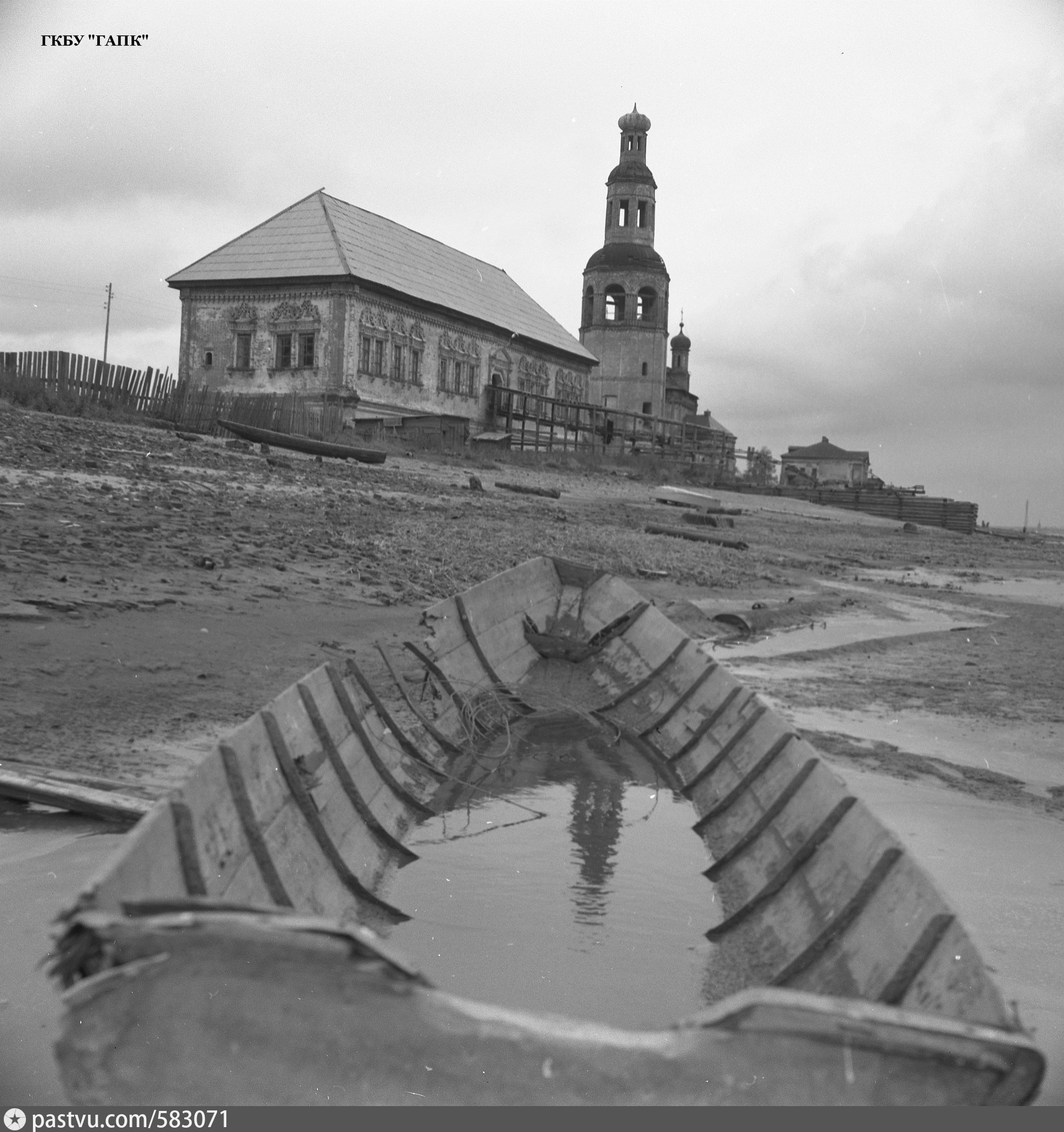 Край архив. Усолье женский монастырь. Дом Строгановых. Исторические памятники Усольский район. Усолье Франция.