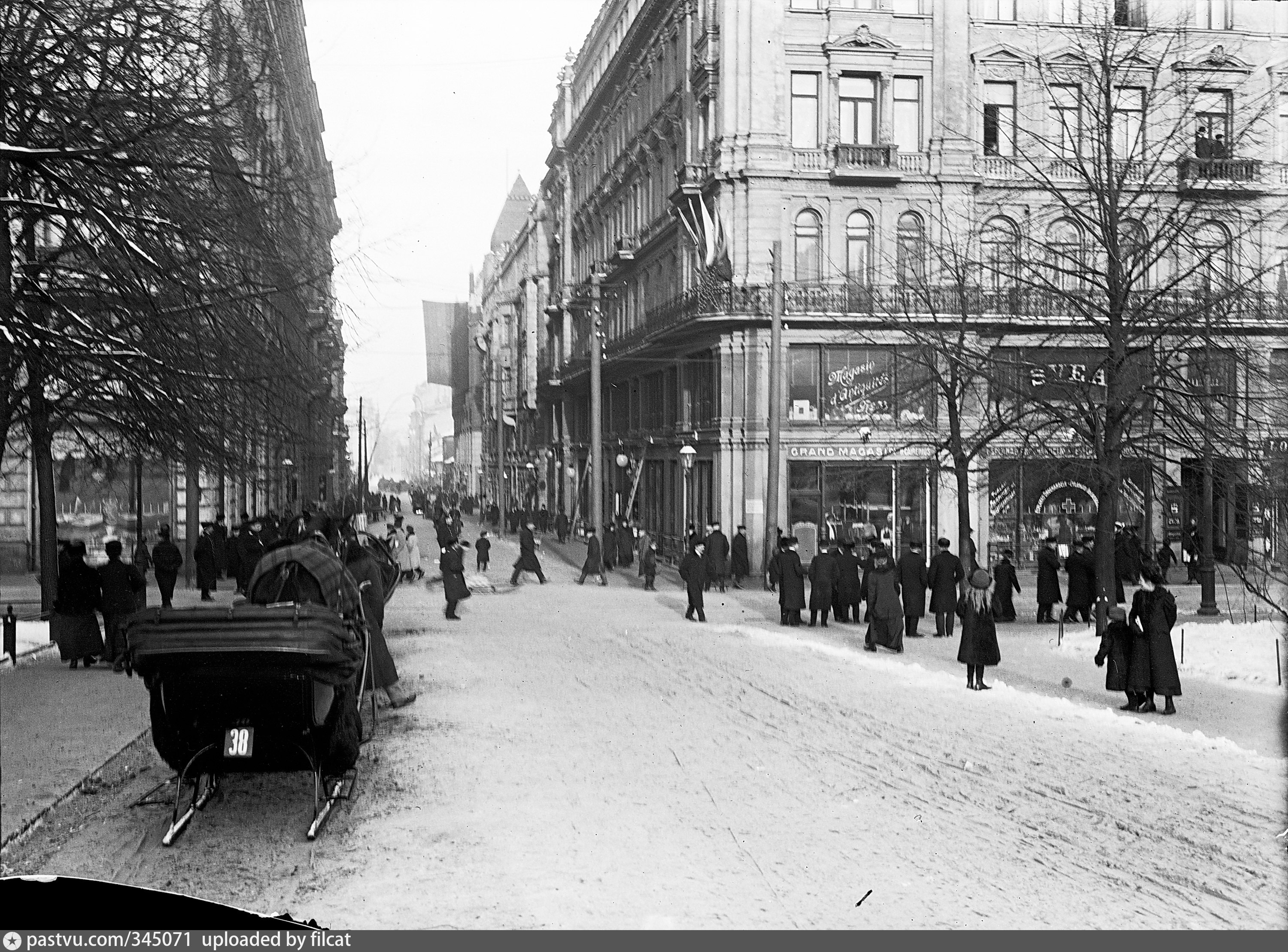 20 век фотографии улиц. Гельсингфорс Хельсинки 20 век. Хельсинки 1900. Хельсинки 19 века. Хельсинки 1900 год.