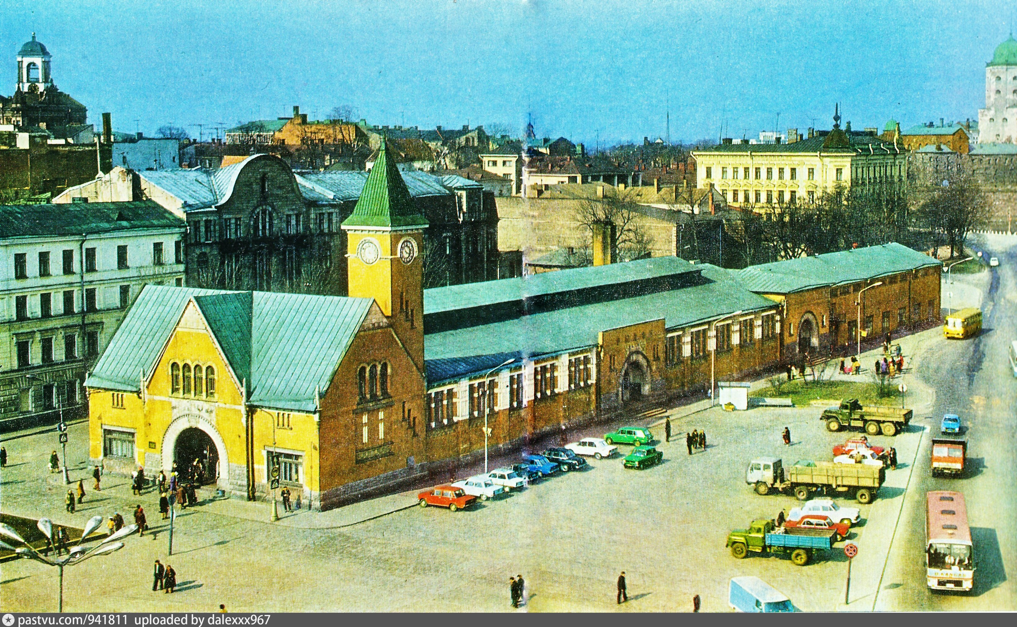 Рынок в выборге. Центральный рынок Выборг. Старый Выборгский рынок. Здание рынка Выборг. Здание старого рынка Выборг.