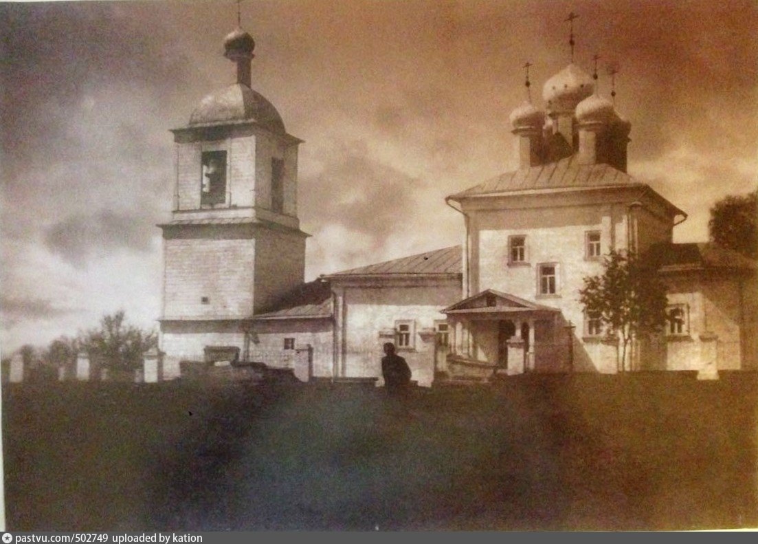 Уезда церковь. Покровская Церковь Жуковский района в селе Покров. Новорождествено Церковь Бронницкий уезд. Покровская Церковь Бугурусланского уезда. Церковь в Строкино Бронницкого уезда.