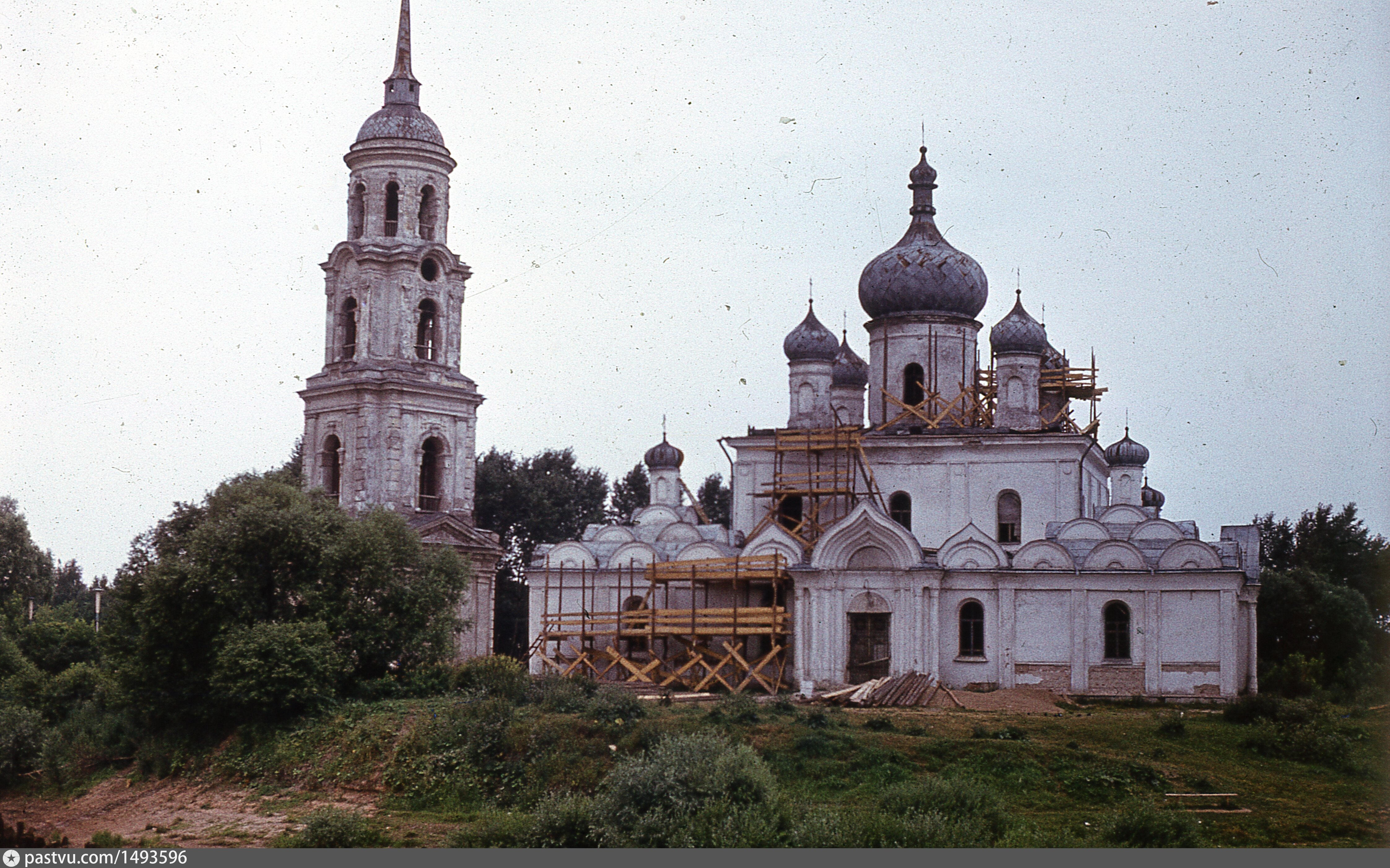 Воскресенский собор Старая Русса внутри