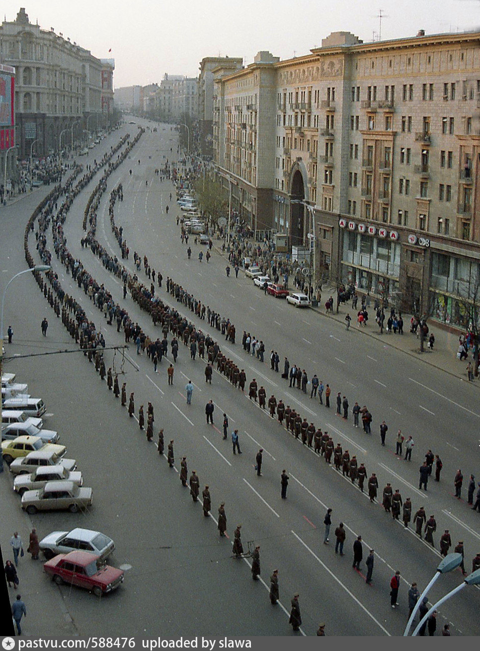 Ссср 1989. СССР Москва 1989. Москва 1989 улица Горького. Москва 1989 год. Москва конца 80-х.