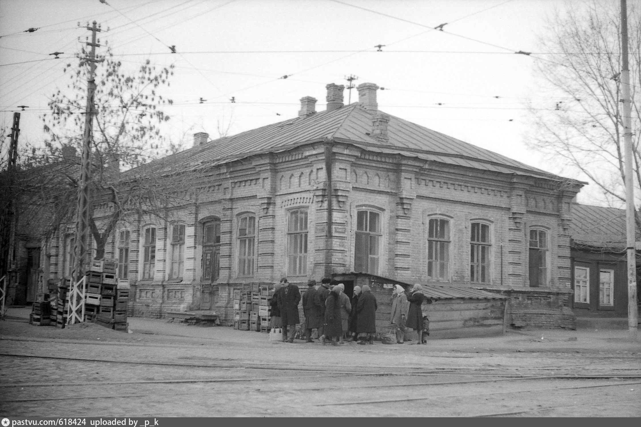 Чапаев улицы городов. Пересечение улиц Кутякова Чапаева. Ул Чапаева улится Кутякова. Улица Чапаева Ленинград. Улица Кутякова до революции.