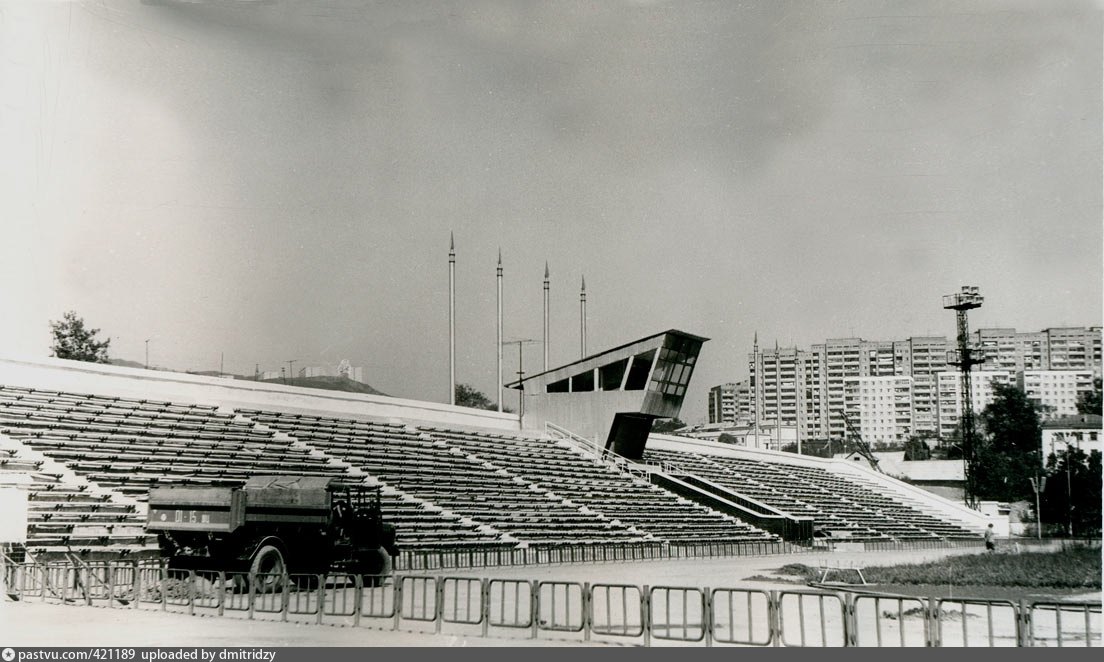 stadion ktof na ulice sportivnoj