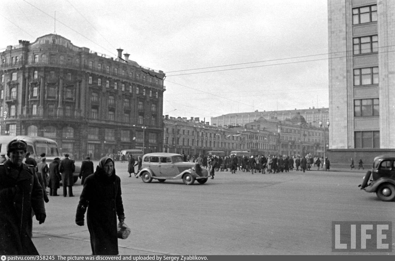 Начало улицы. Москва 1947. Москва 1947 год. Фото Москвы 1947. Москва Советская 1947.