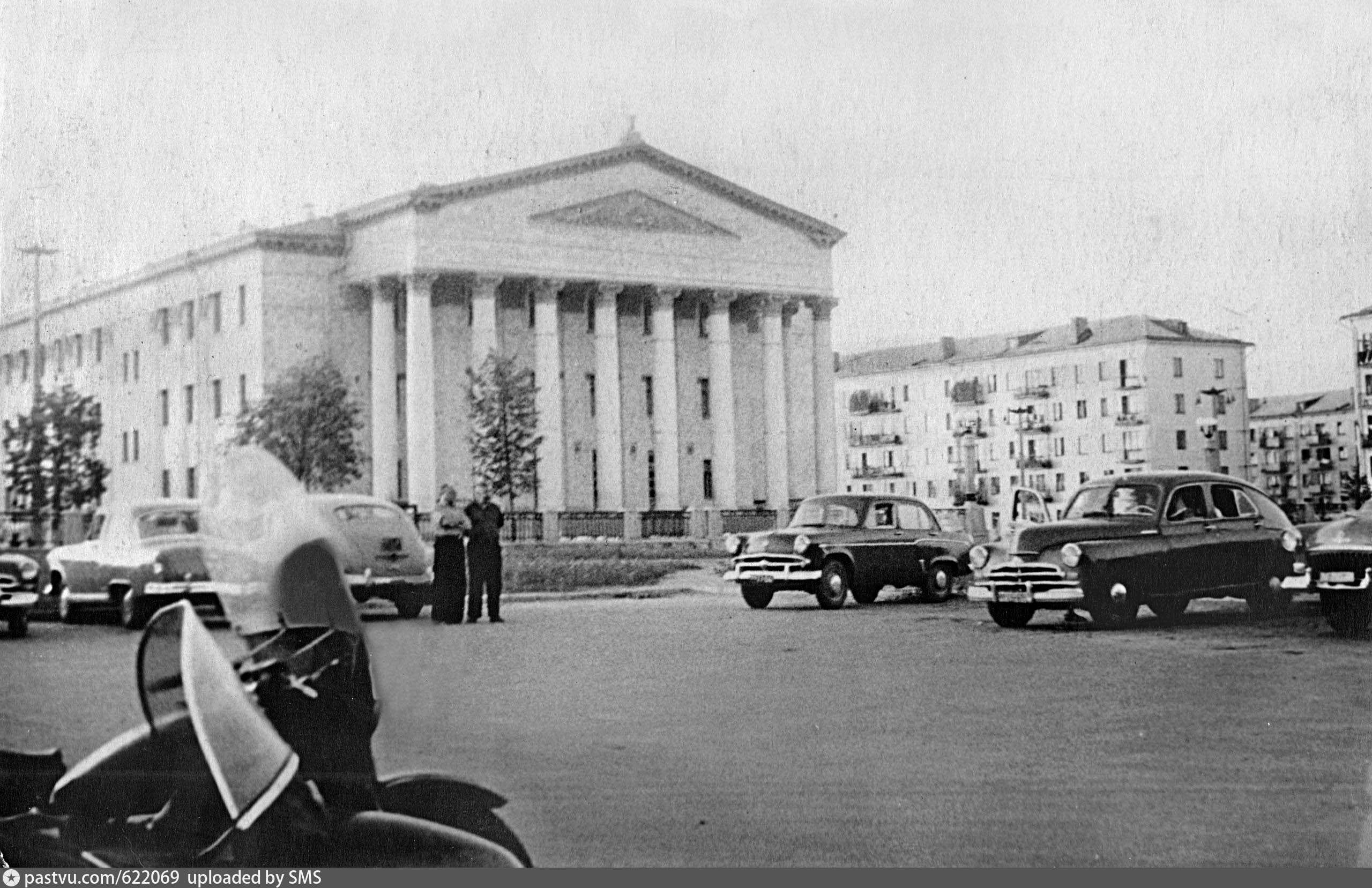 Жуковский дворец культуры 60-е годы