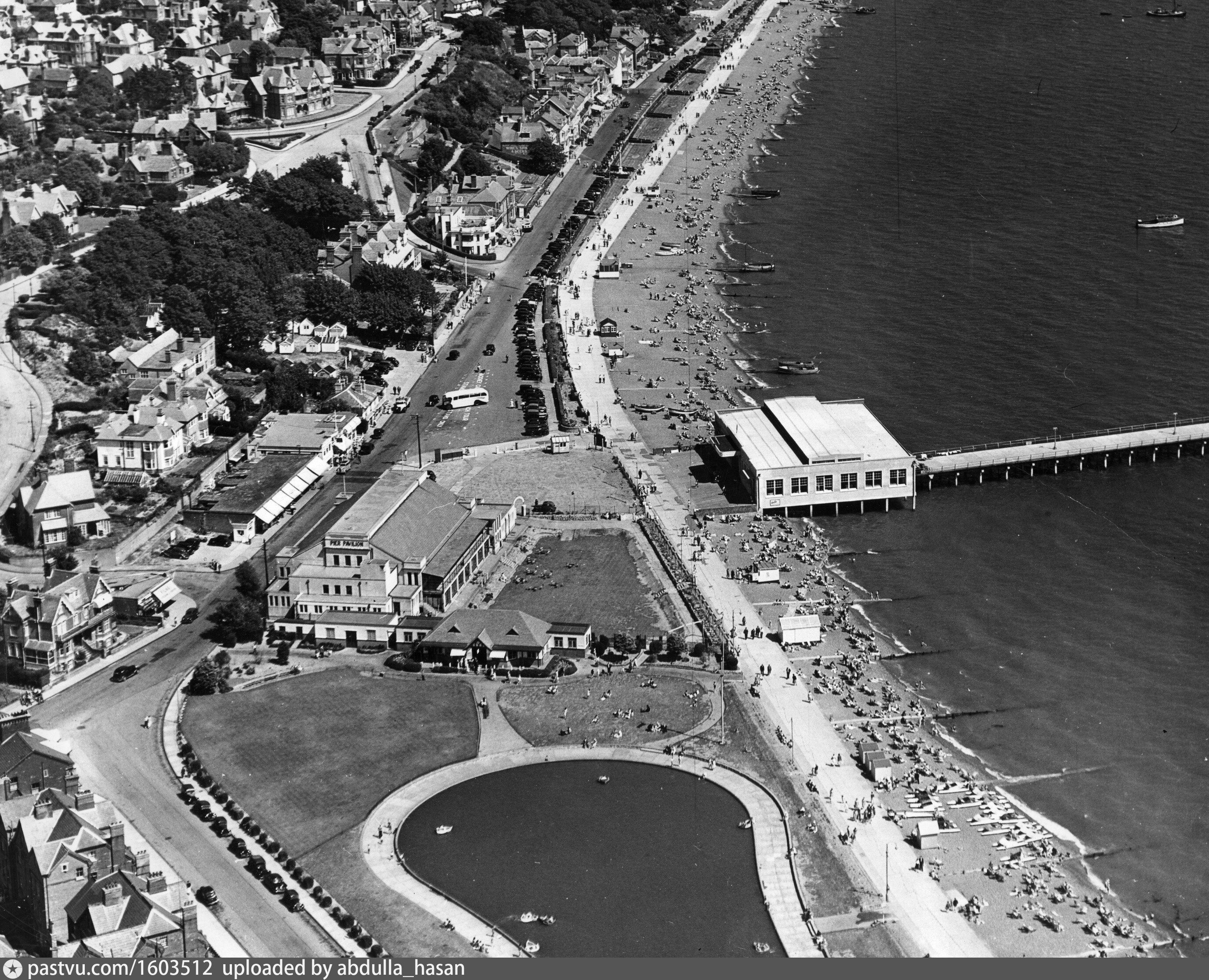 Felixstowe pier