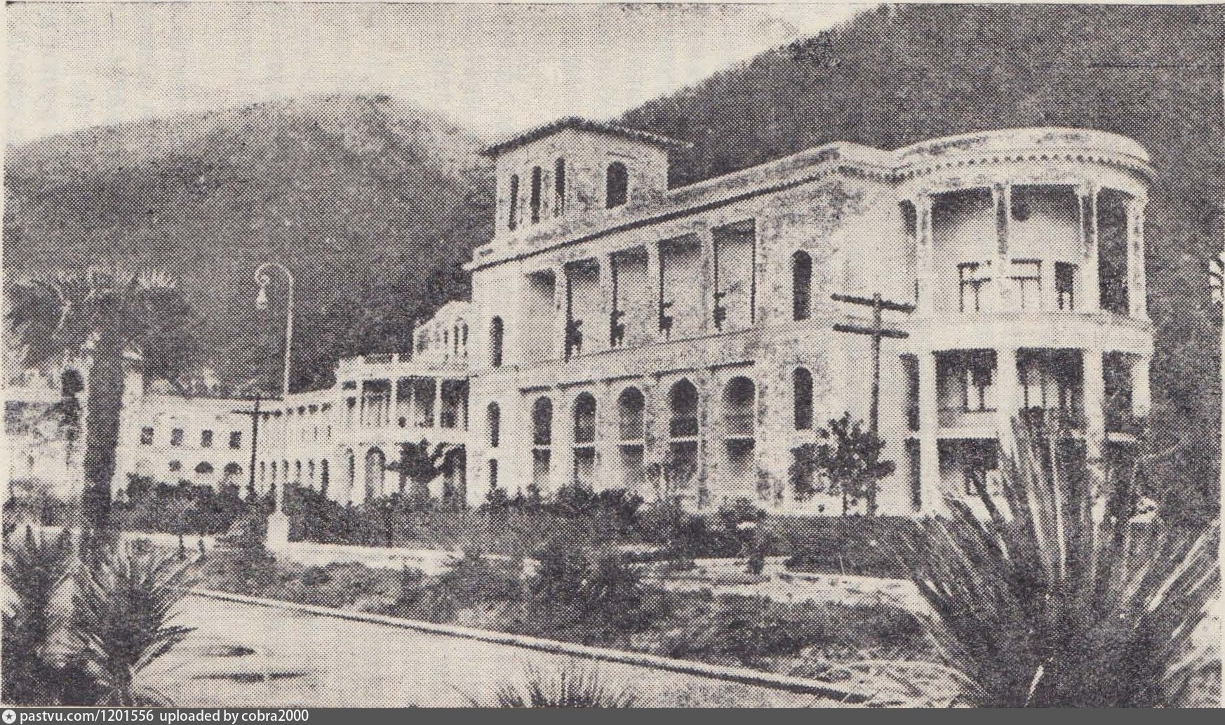 старые гагры отель в абхазии