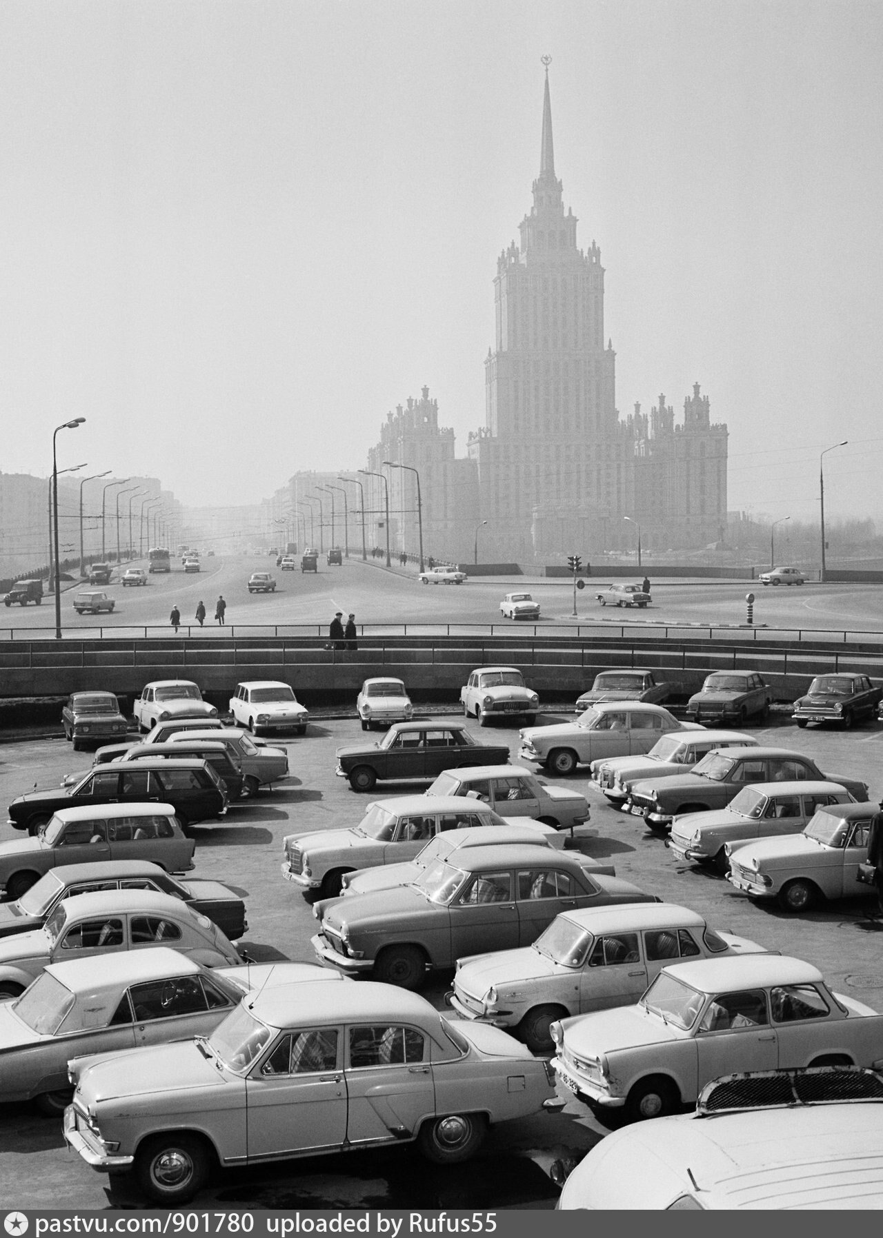 Ссср 1970. Москва 1970 год. Кутузовский проспект 1960 год Москва. Кутузовский проспект 1970 годы. Гостиница Украина в Москве СССР 1970.