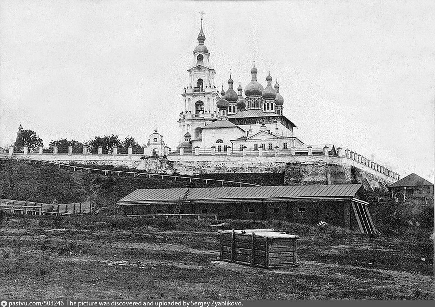 Костромской кремль сайт. Кострома Костромской Кремль. Соборный ансамбль Кострома.