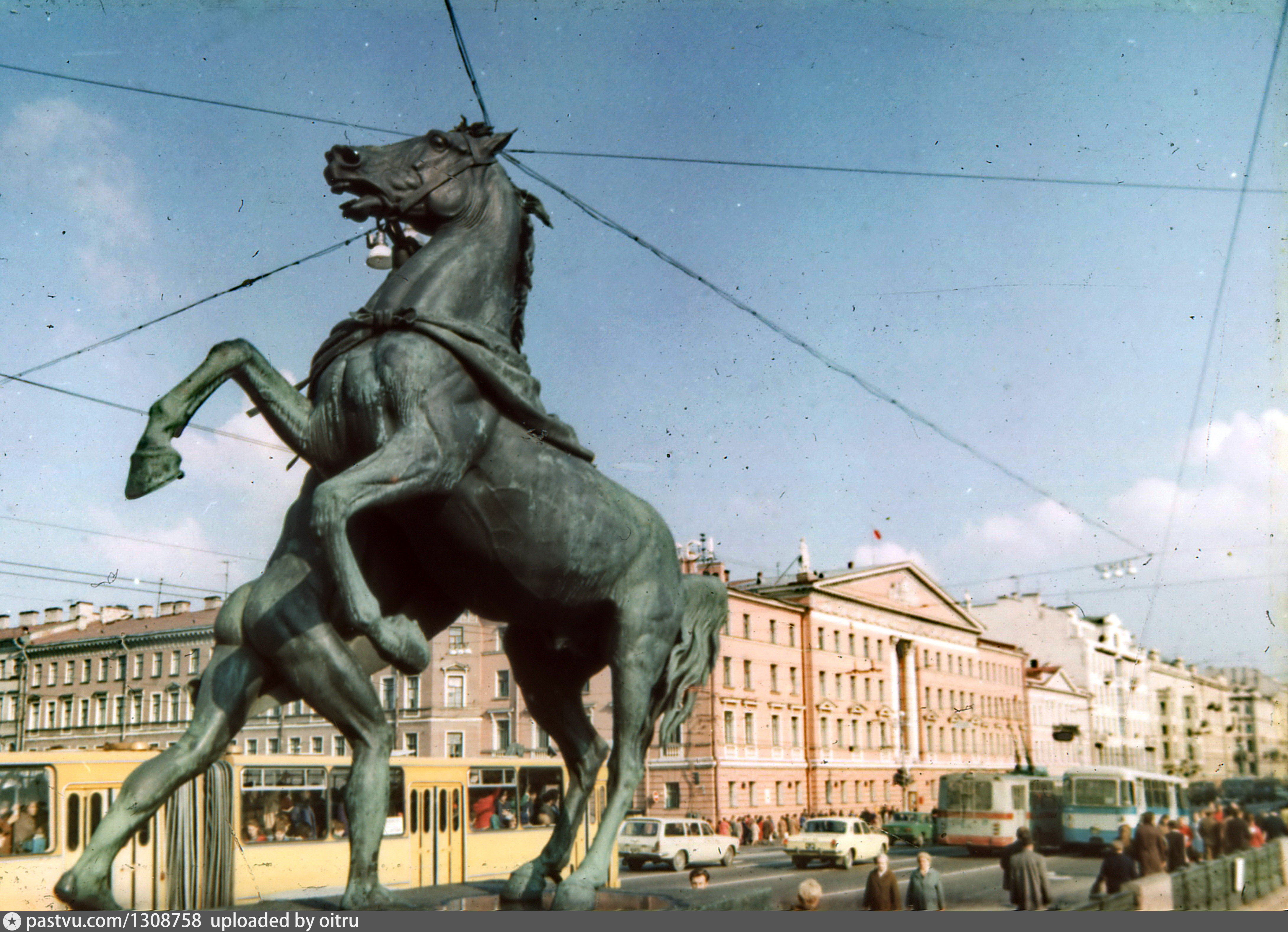 Клодт скульптор Аничков мост. Д С Аничков.