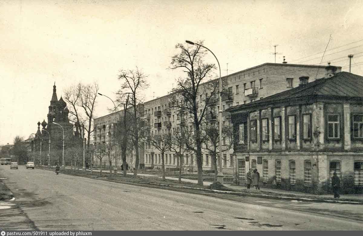 Пермь история. Улица Екатерининская Пермь. Улица Екатерининская Пермь история. Большевистская улица (Пермь). Епархиальное женское училище Пермь Турчевича.