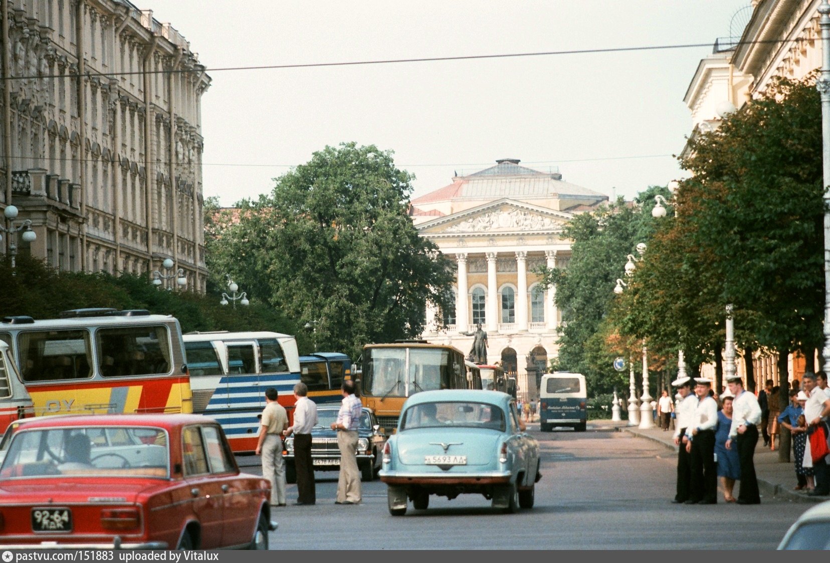 Ленинград 1984 год. Ленинград 1984. Ленинград 1970. Санкт-Петербург 1984. Улица Бродского Санкт-Петербург.