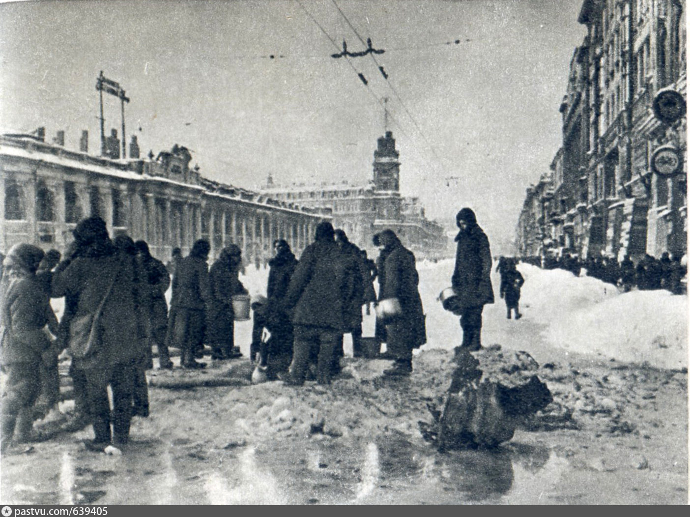 Ленинград во время блокады фото до и после