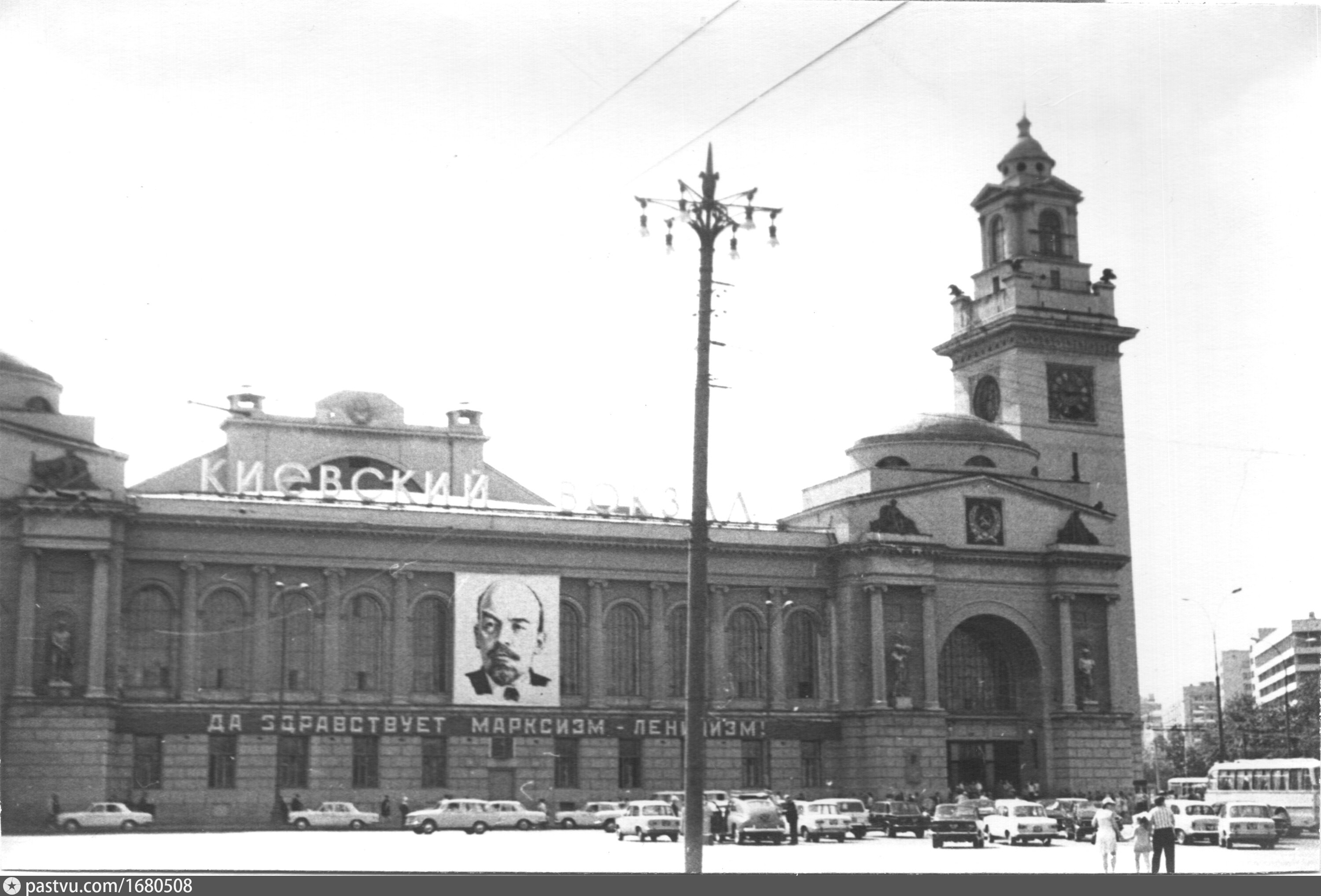 киевский вокзал старые