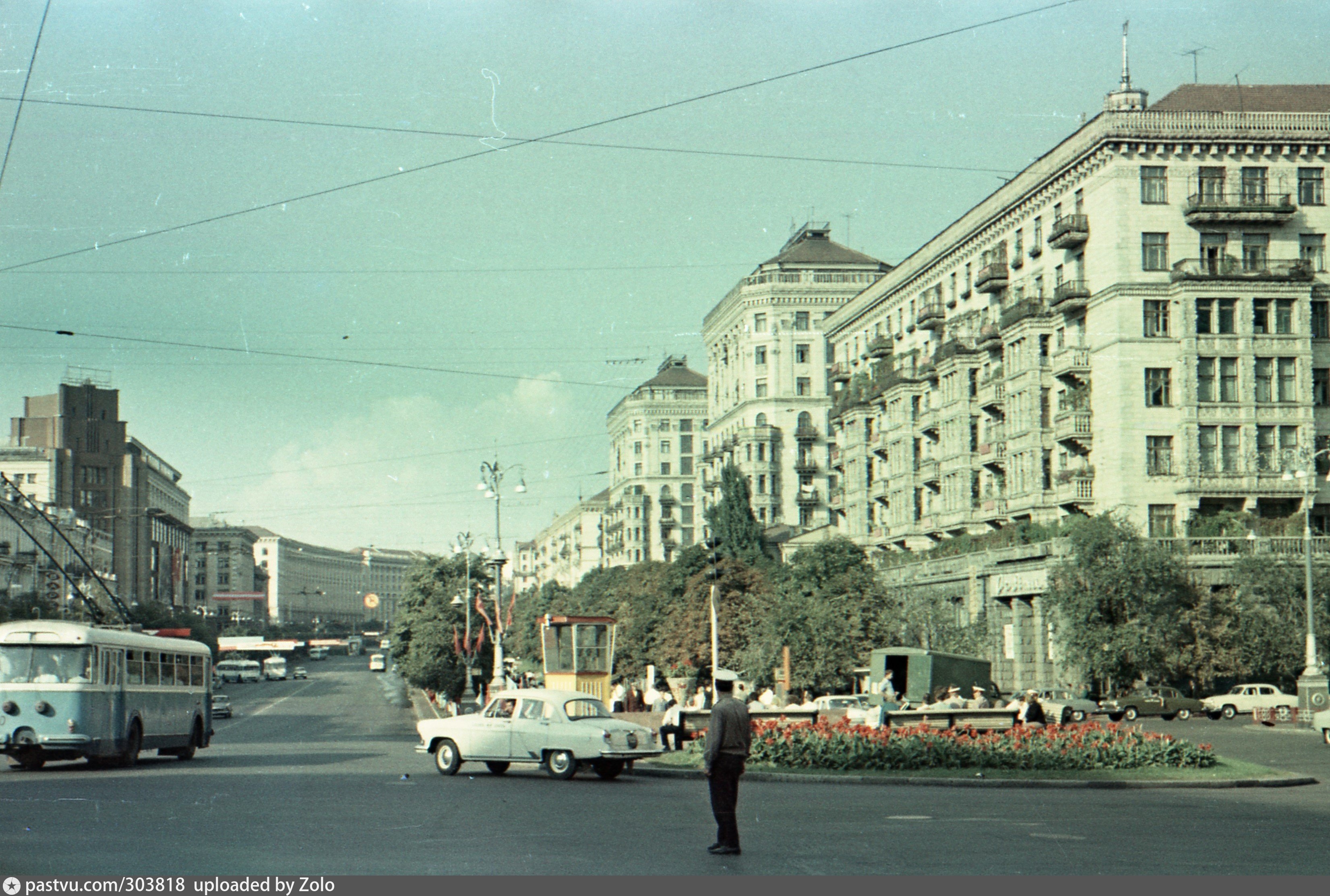 Киев год. Киев 1960е. Киев 1959 Крещатик. Киев Крещатик 1960 г. Киев Крещатик 1984.