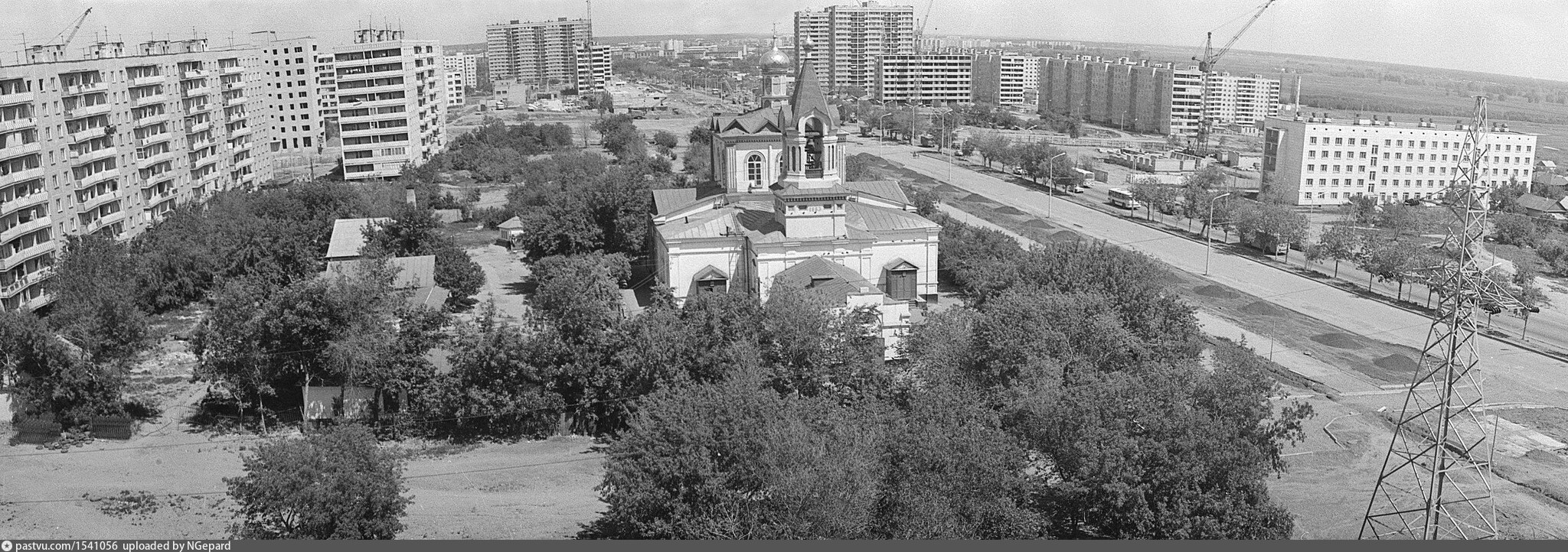 Строительство города оренбург. Улица Чкалова Оренбург 1980. Г Оренбург Чкалова 70. Улица Чкалова Оренбург. Оренбург ул Чкалова старое.