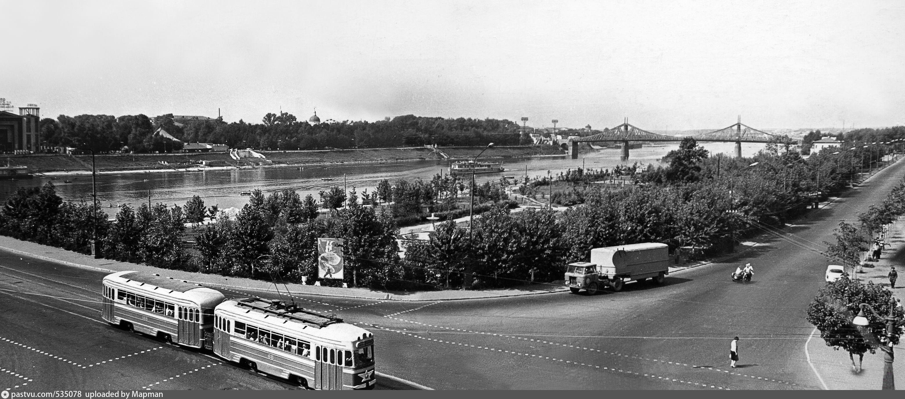 Старые фото твери. Старая Тверь. Тверь 1980. Тверь раньше. Тверь раньше и сейчас.