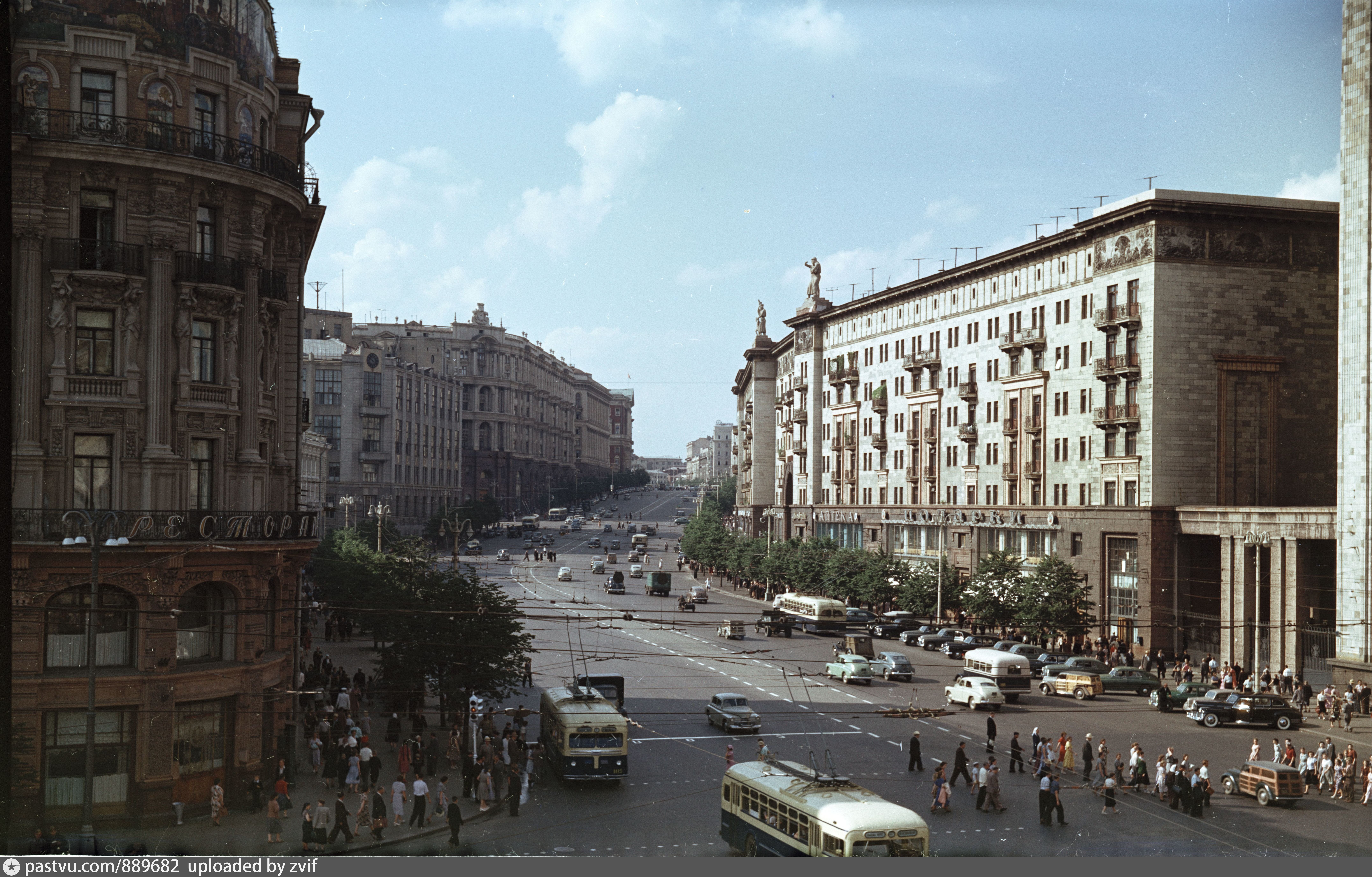 Тверская улица горького. Тверская улица 1950-е. Тверская улица в 1960. Тверская улица в 1950 году.