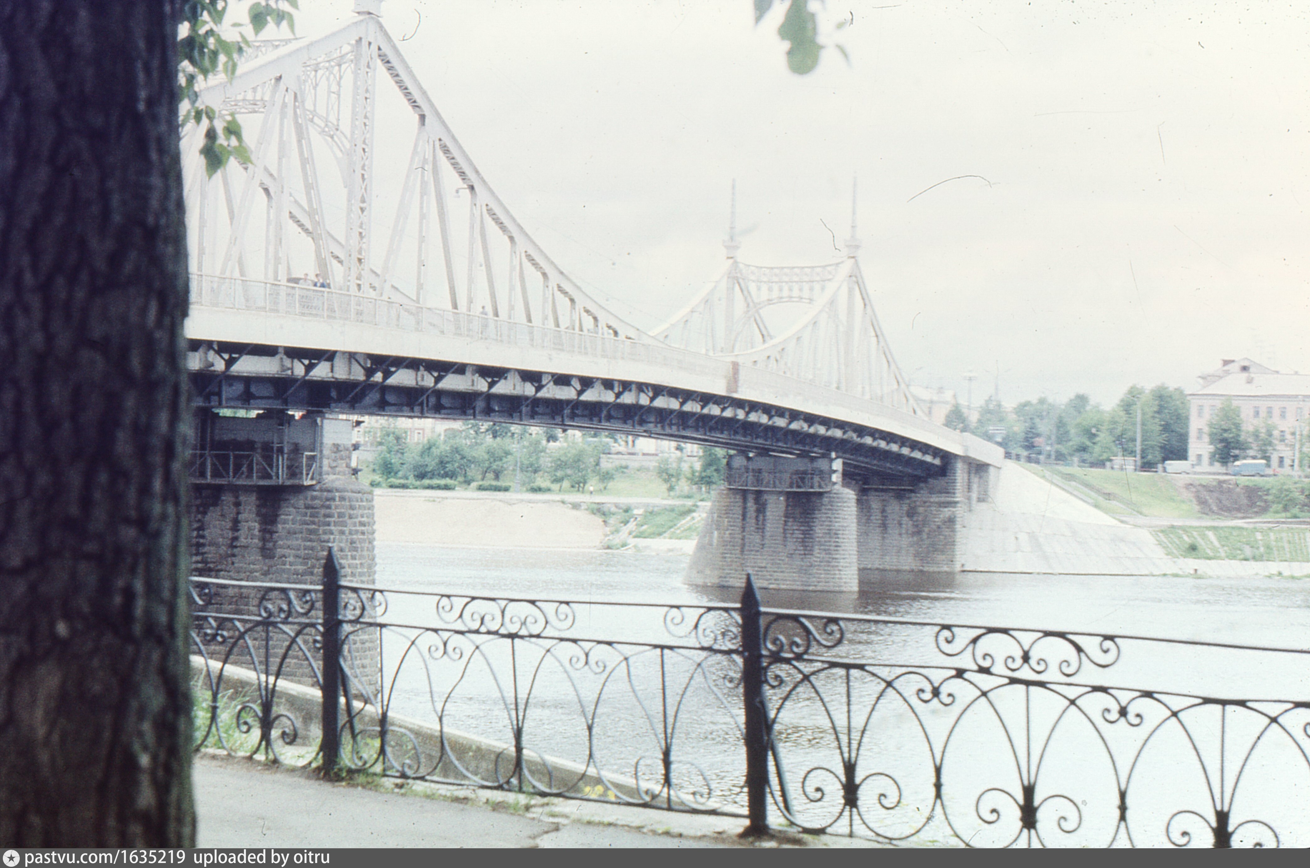 Старый мост в твери рисунок