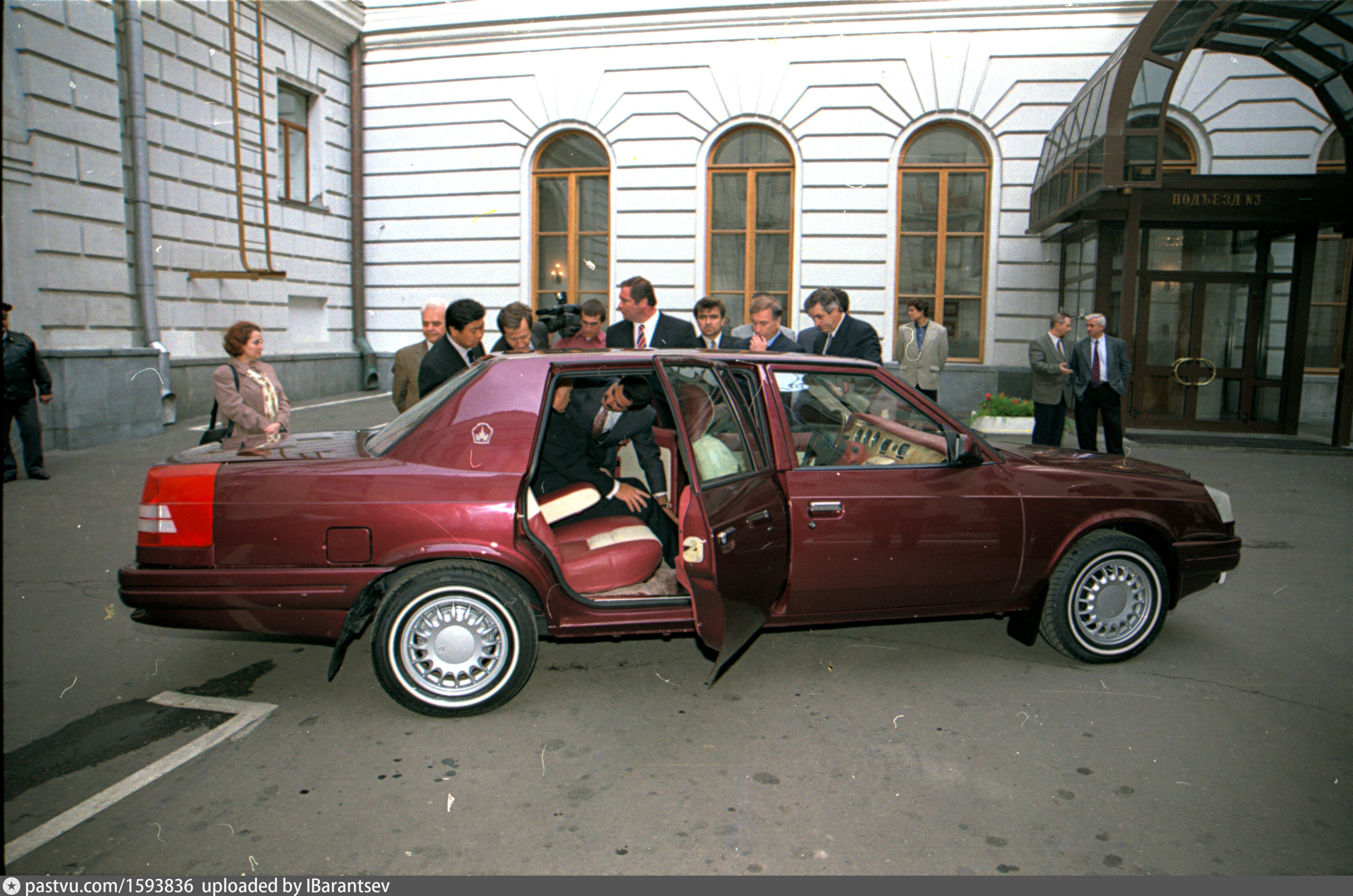 Коллекция автомобилей Лужкова