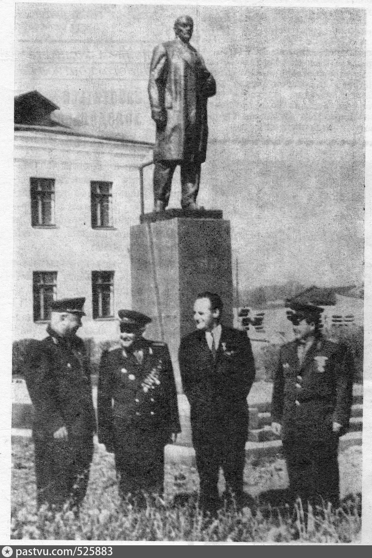 Фото забальзамированного ленина