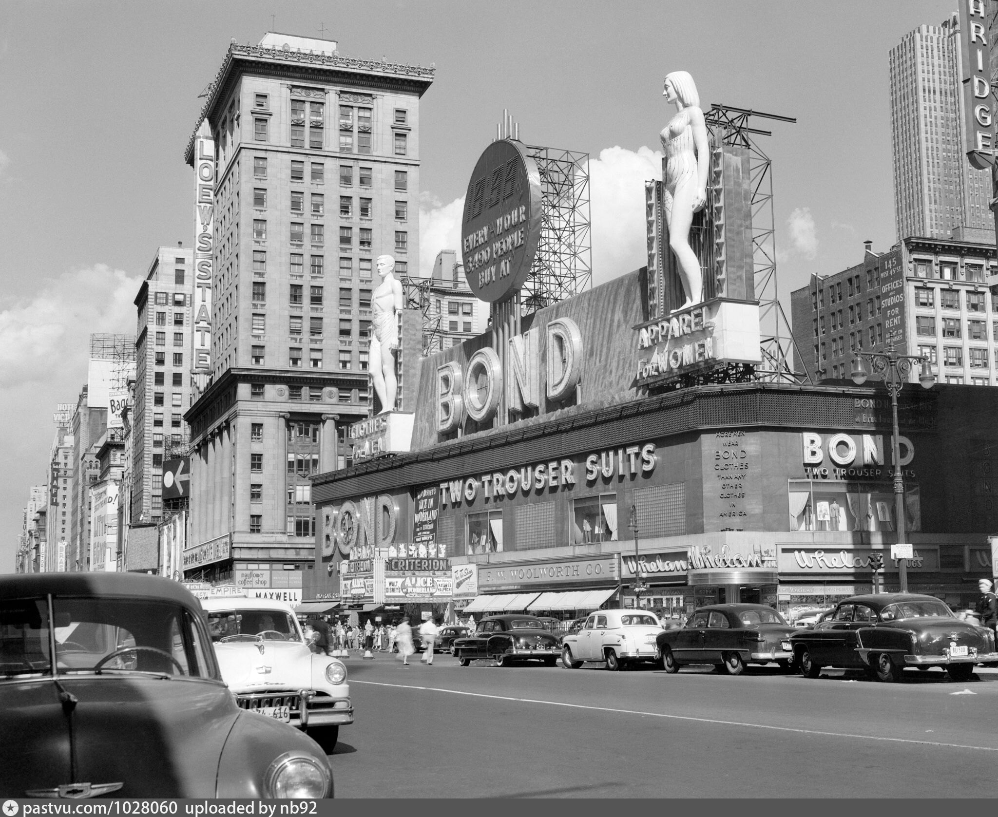 1951 Times Square between 44th and 45th Streets 