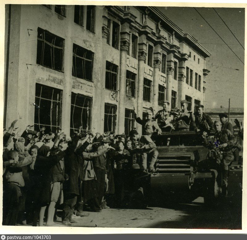 Освобождение донбасса 1943. Освобождение Донецка 1943. День освобождения Донбасса 1943. Освобождение Донецка в 1943 году. Освобождение Донецка Сталино.