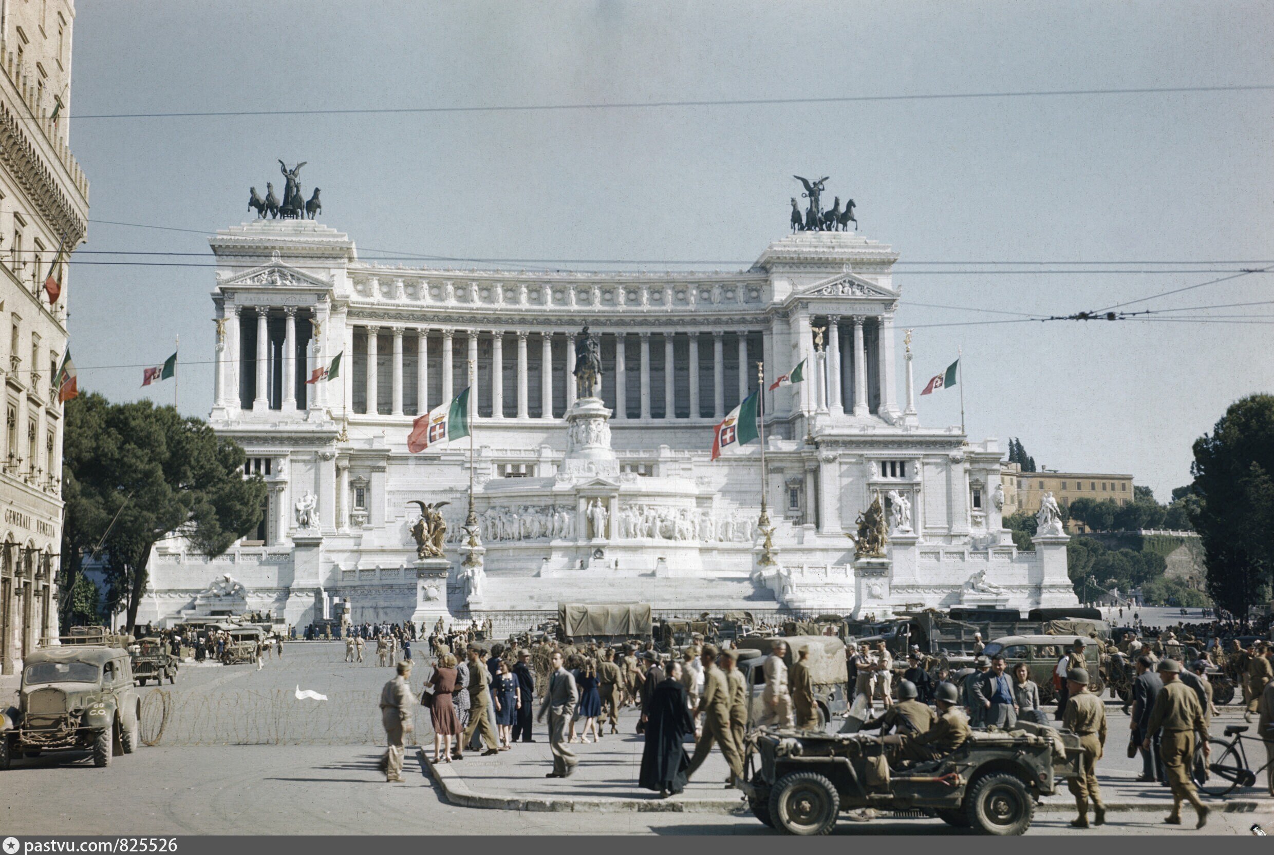 Италия после второй мировой. Италия 1944. Италия во второй мировой войне. Рим 1945. Италия во второй мировой войне Рим.