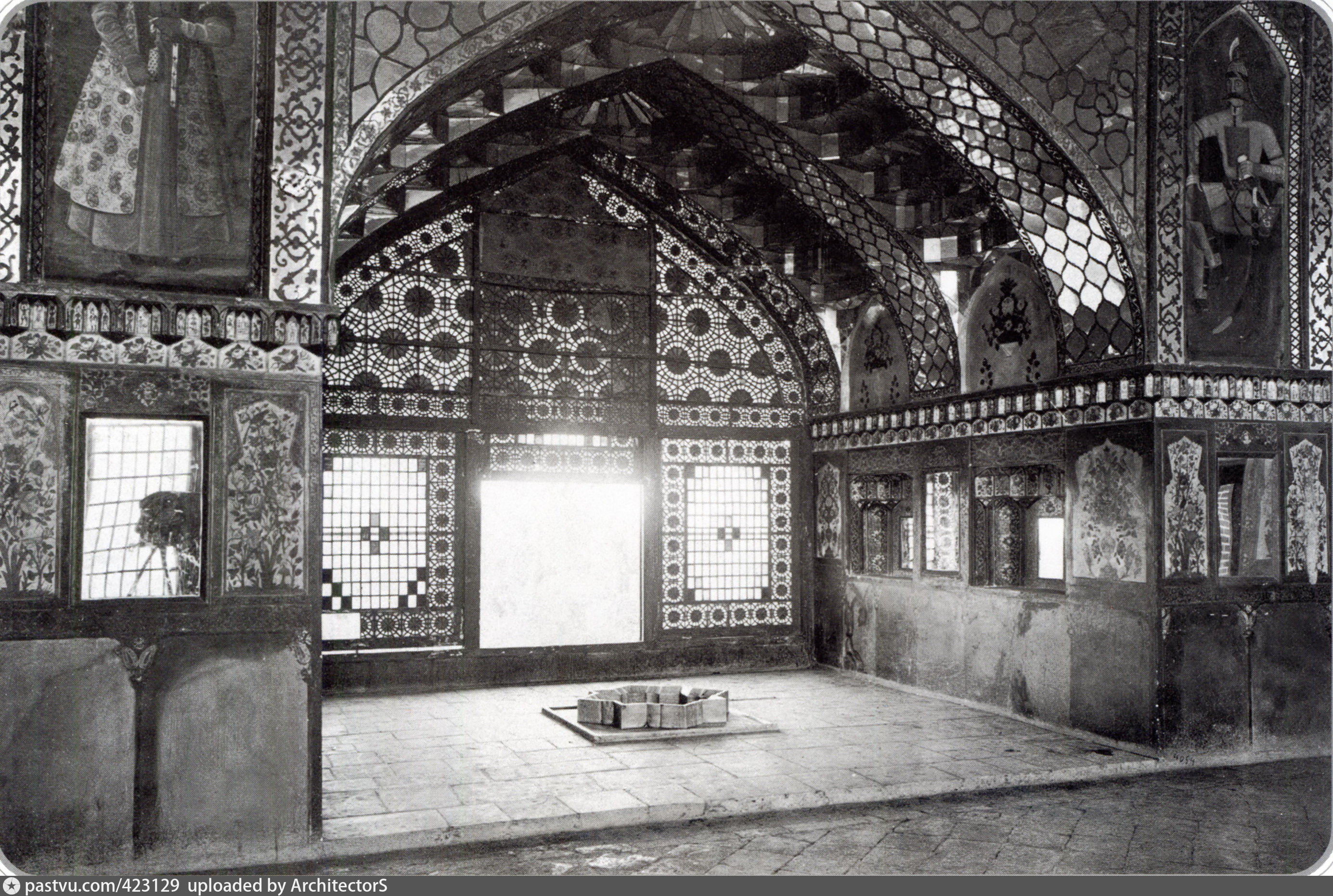 дворец сардара в ереване