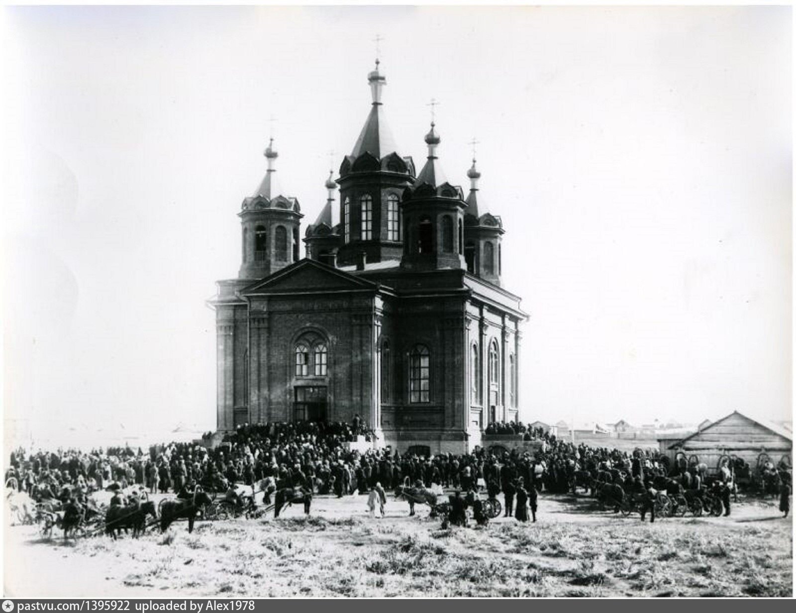 История города м. Вознесенский храм Минусинск. Церковь Вознесения Господня Минусинск. Минусинск Спасский собор 19 век. Минусинск в 19 веке храм Вознесения.