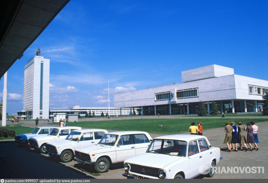 Фото ульяновск годы. Минаева Ульяновск 70е. Ульяновск 80е. Ульяновск в 70е. Ульяновск СССР.