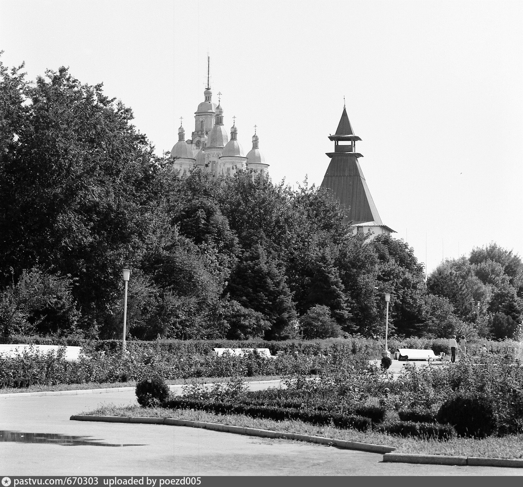 Советская астрахань. Старая площадь Ленина Астрахань. Астрахань площадь Ленина 80 годы. Астрахань Кремль площадь Ленина. Астрахань площадь Ленина СССР.