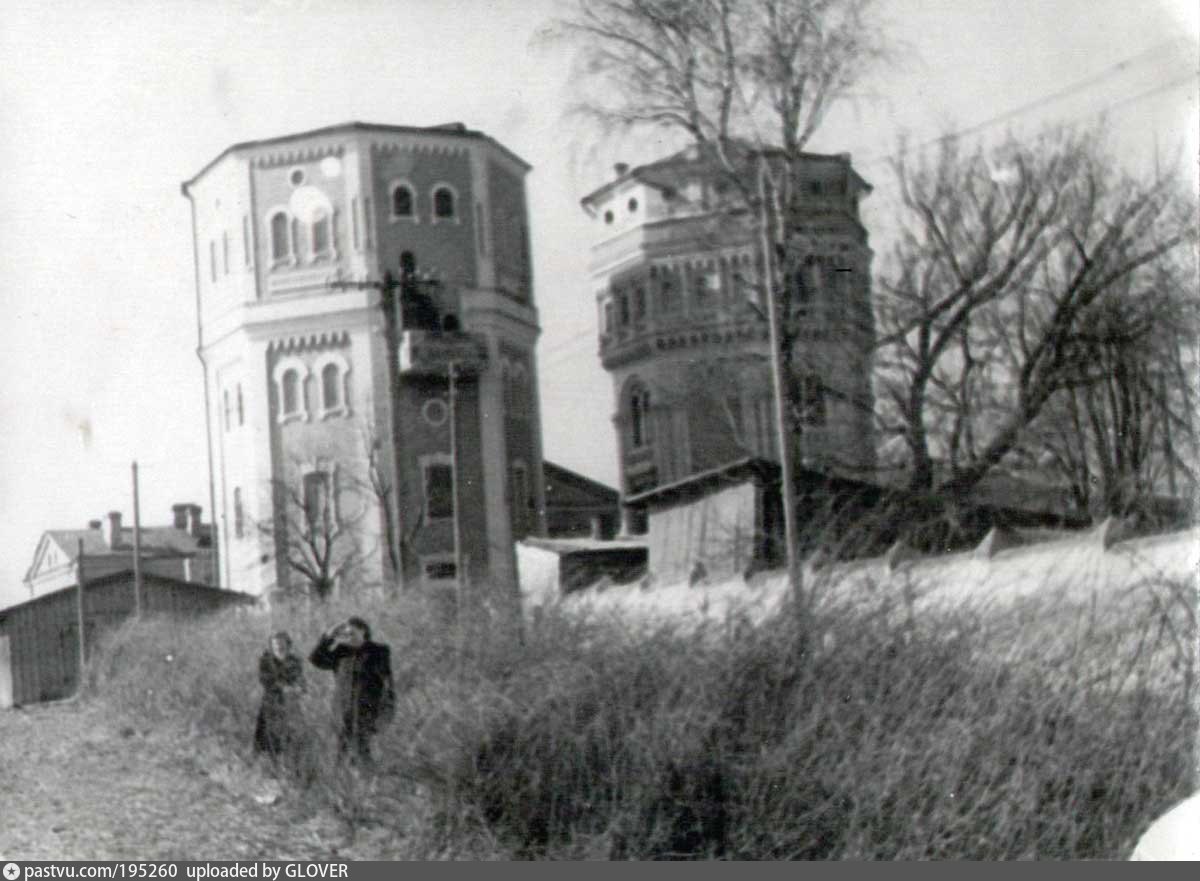 Кася и бася. Гродно Кася и Бася башни. Башни Гродно. Кася и Бася Гродно. Водонапорная башня Белоруссия Гродно.