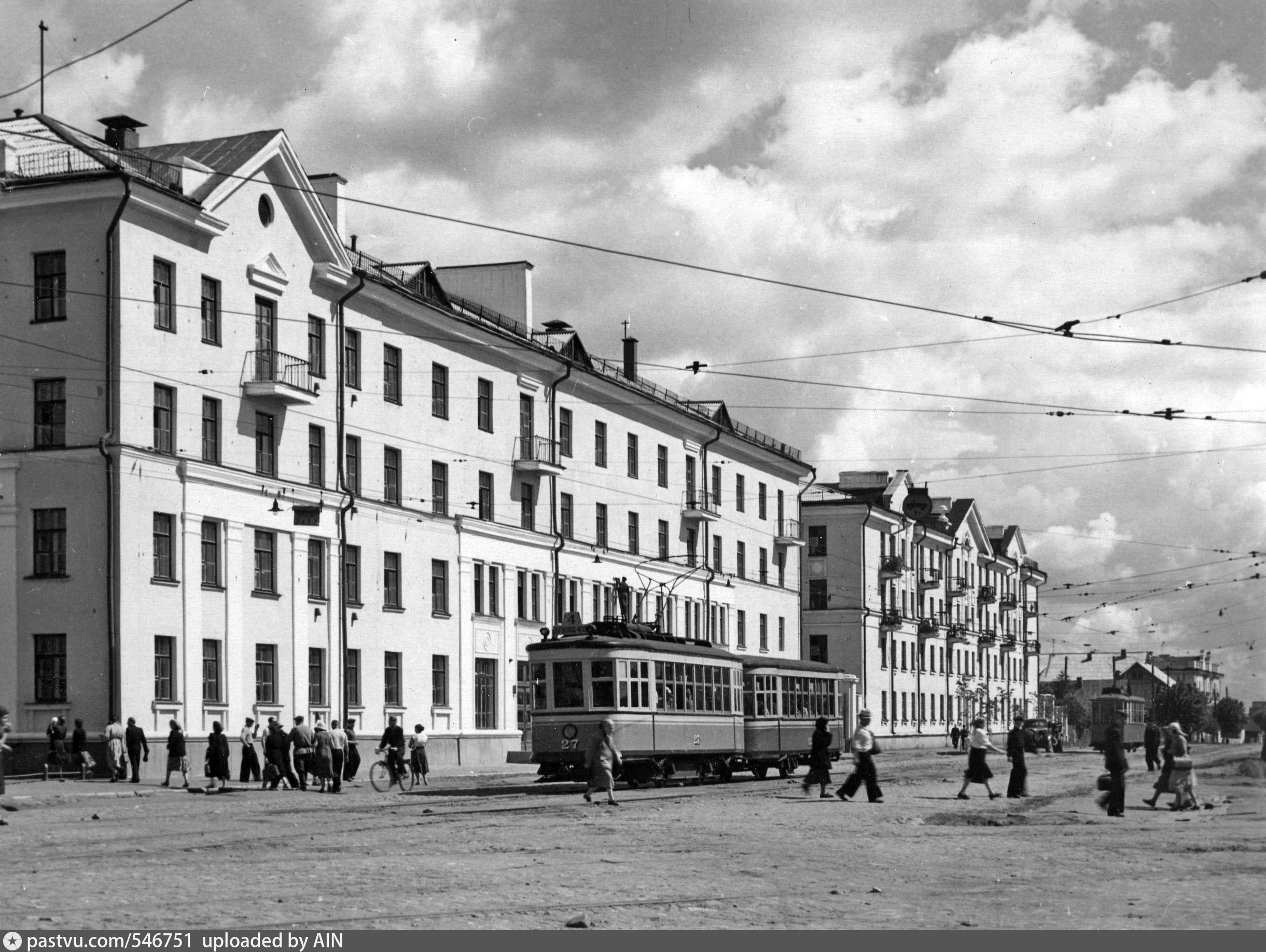 Основанная в 1957 году. Улица Горького Тверь. Улица Горького 1957. Старая Тверь.