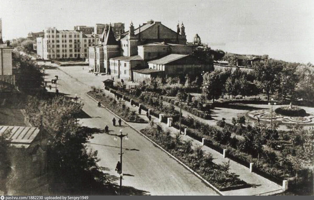 Старая самара фото. Пушкинский сквер Самара. Старый Куйбышев город. Самара площадь Пушкина. Самара улица Фрунзе 30 е годы.