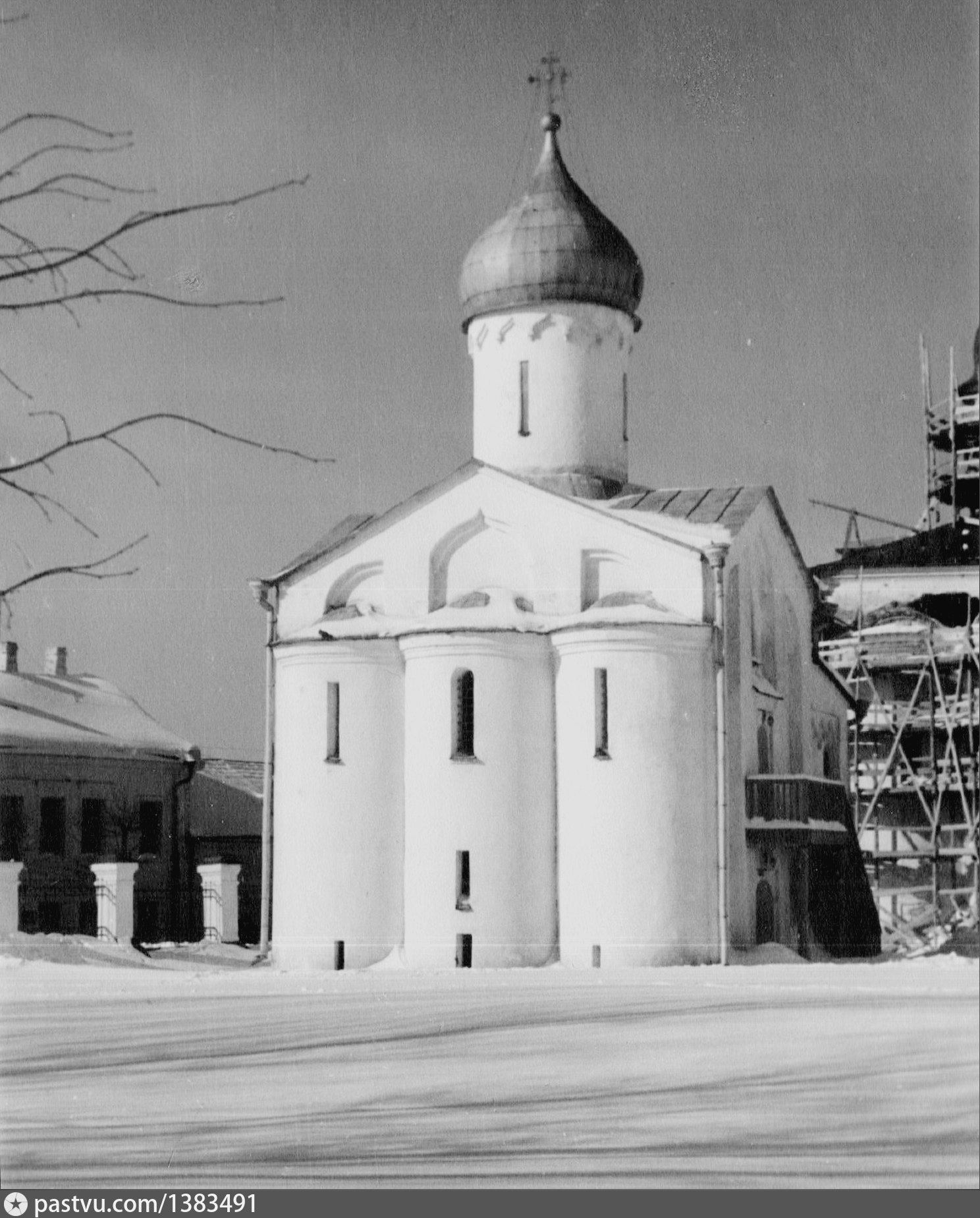 Церкви Ярославово Дворища Новгород